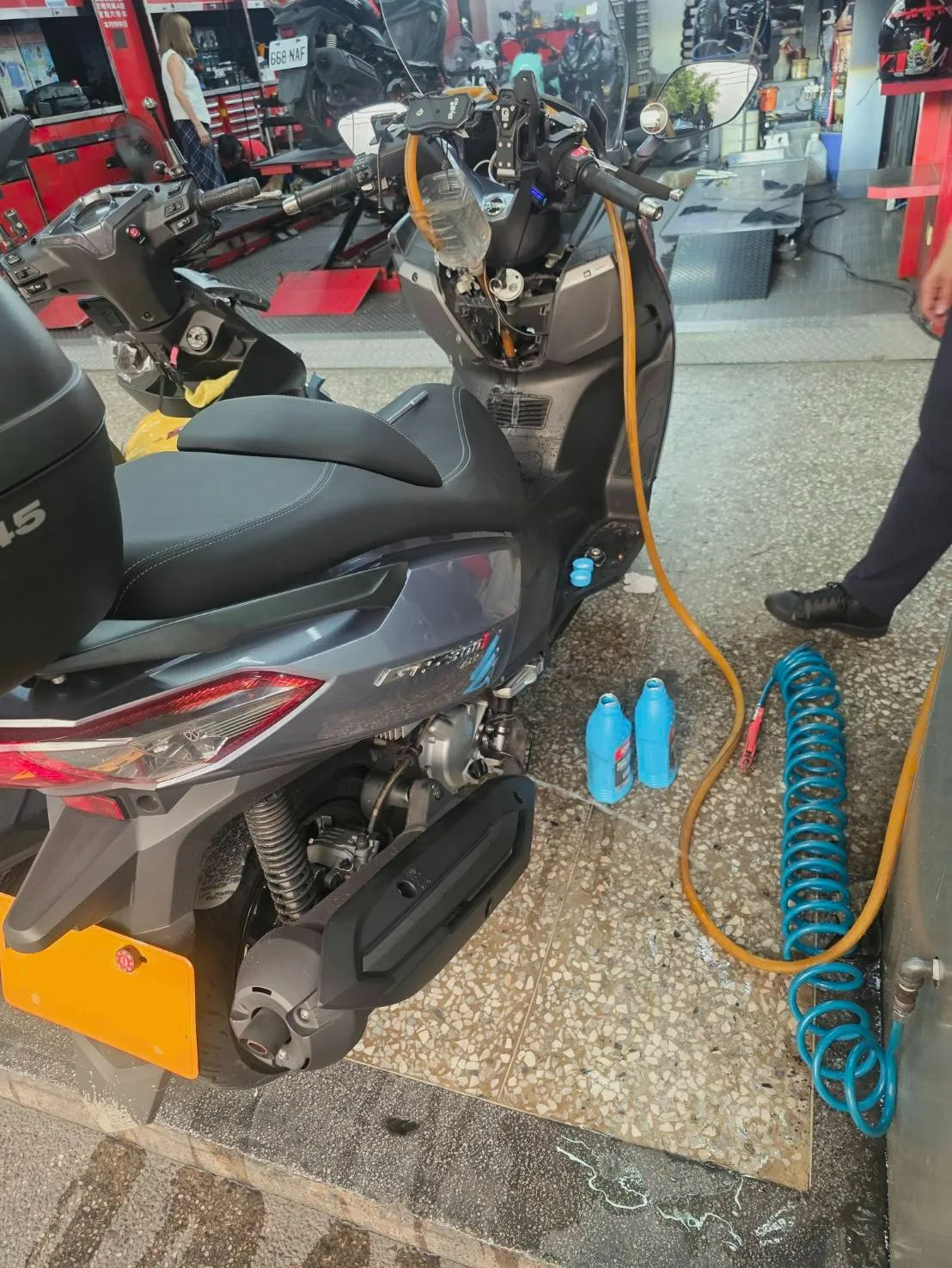 SYM GTS300i 水泵漏水維修紀錄 &amp; 傳動整理1812|小老婆汽機車資訊網