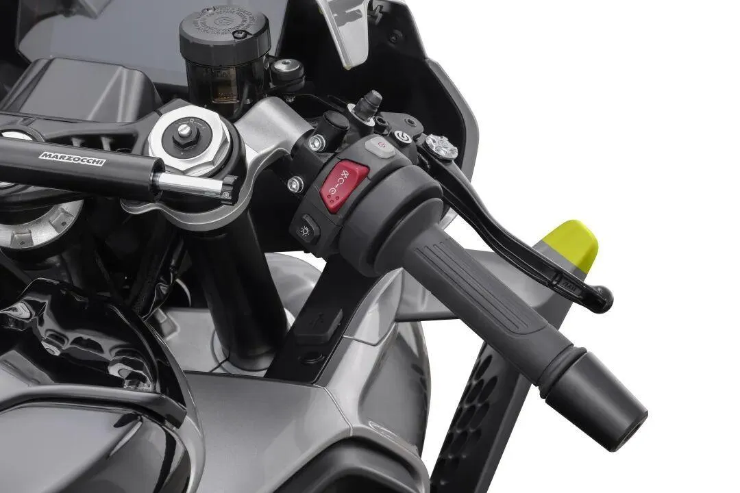 [大陆车讯] 全新赛421与ZX-4R，一场迟来的正面交锋！7629|小老婆汽機車資訊網