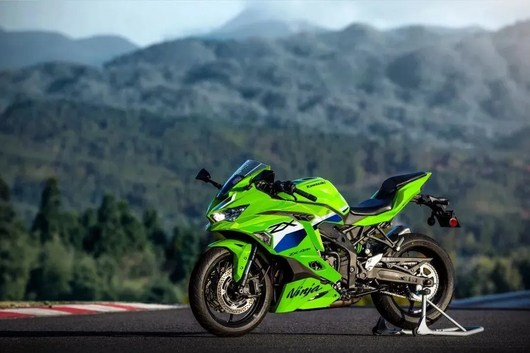 [大陆车讯] 全新赛421与ZX-4R，一场迟来的正面交锋！2396|小老婆汽機車資訊網