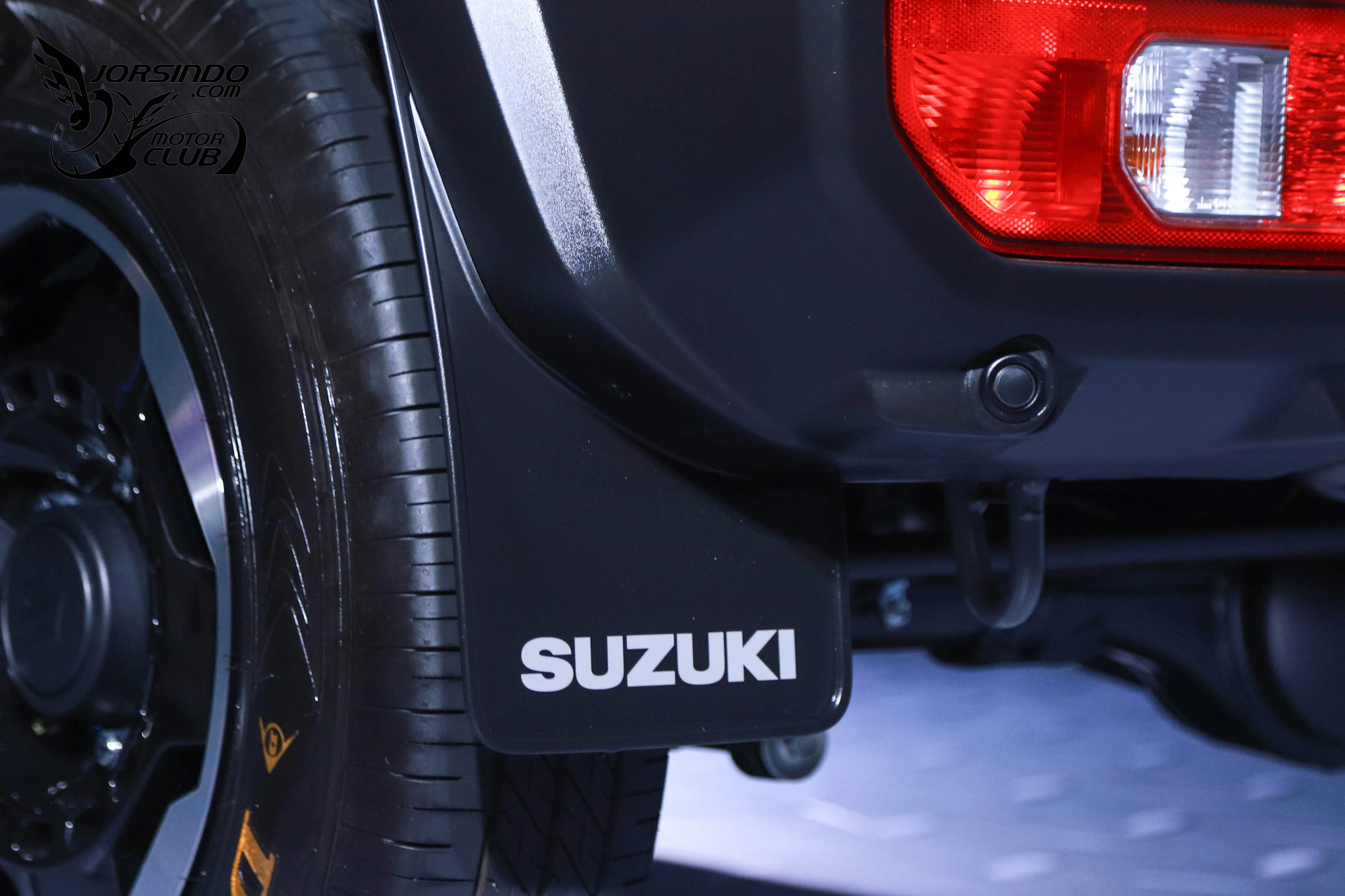 升級ACC、九吋車機！Suzuki小改款Jimny 84.9萬起國內上市4129|小老婆汽機車資訊網