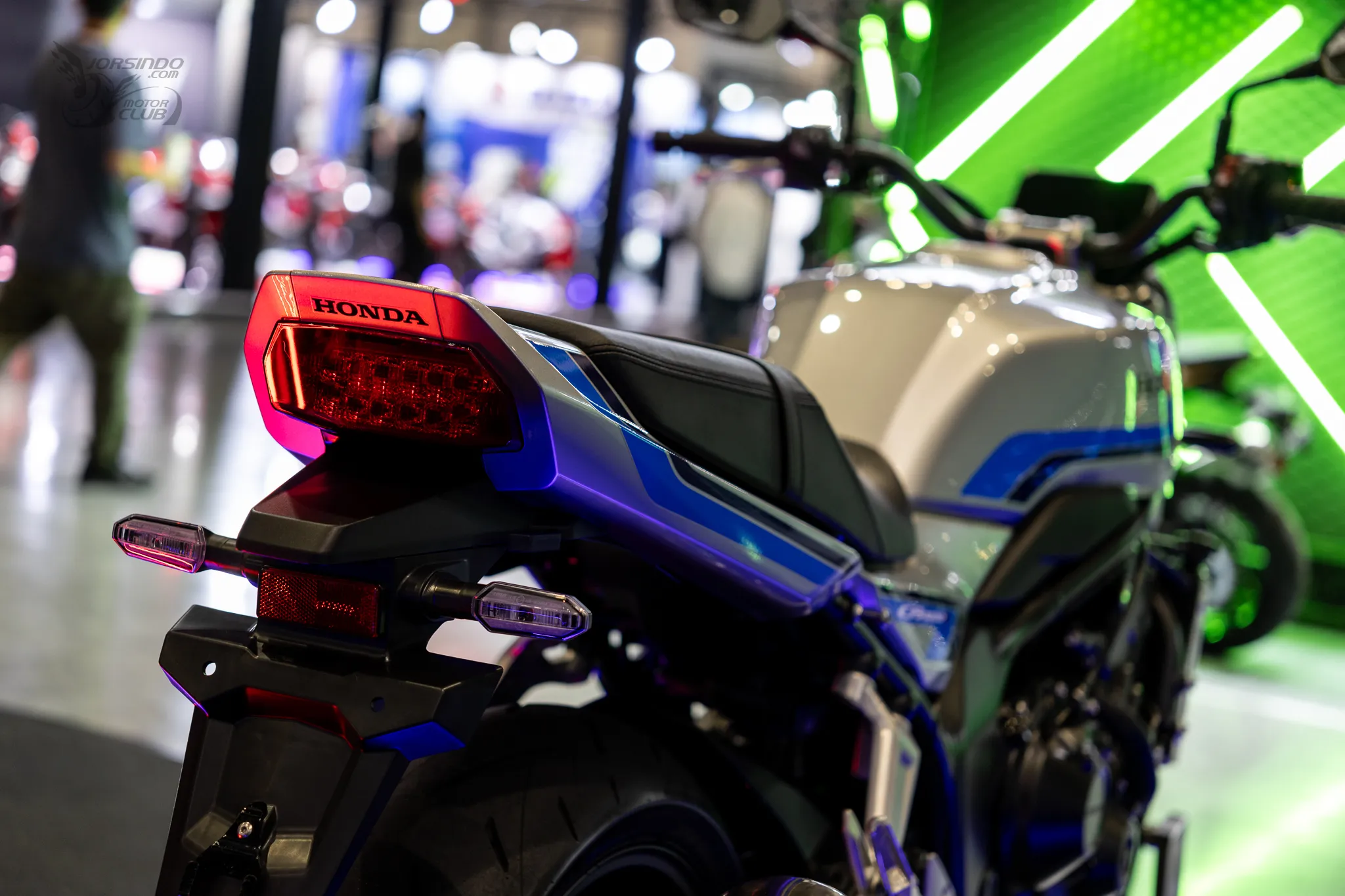 [2026 國際重機展] HONDA CB1000F/GT 公升級新車成展出焦點7595|小老婆汽機車資訊網