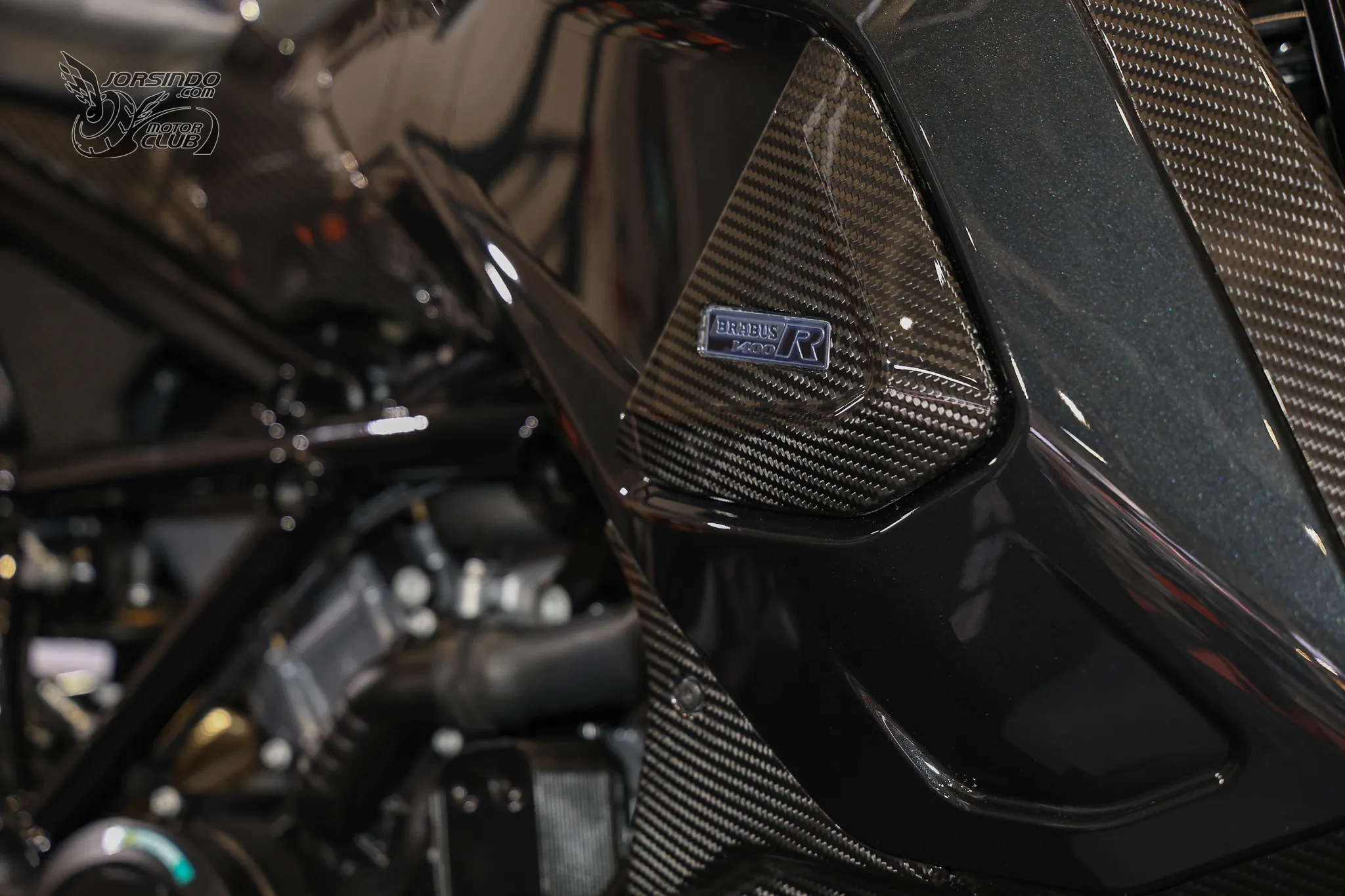 [2026 國際重機展]KTM 全明星陣容！BRABUS 1400 R Signature Edition 台北現身8768|小老婆汽機車資訊網