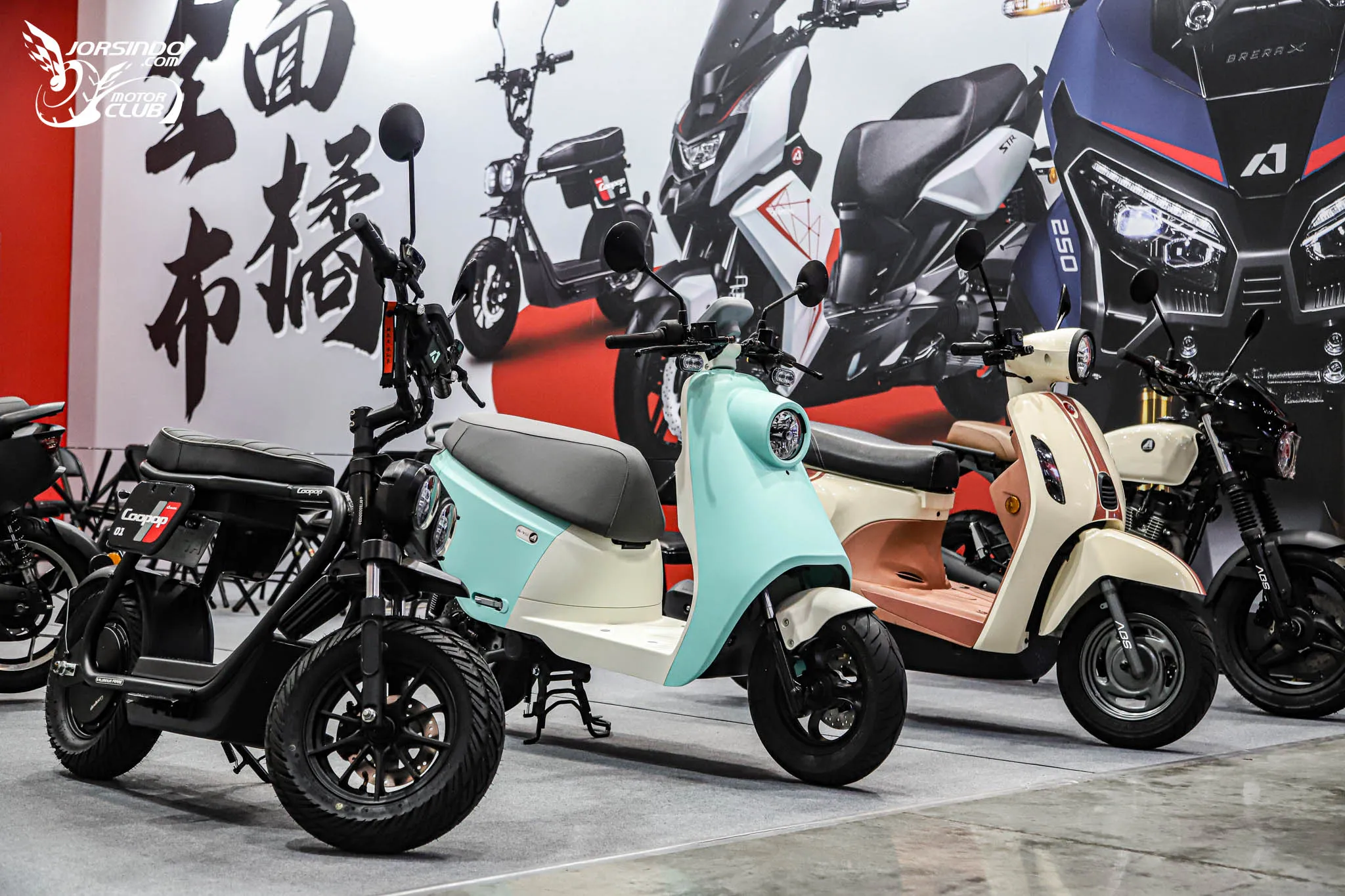 [2026 國際重機展] 宏佳騰 Aeontek 現身車展，STR X 等全新機種陣容登場6114|小老婆汽機車資訊網
