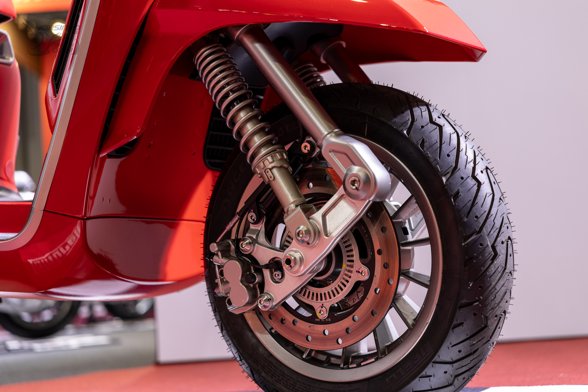 [2026 國際重機展] 17.8 萬入手 Lambretta J200 全新義式白牌車型 J2006058|小老婆汽機車資訊網