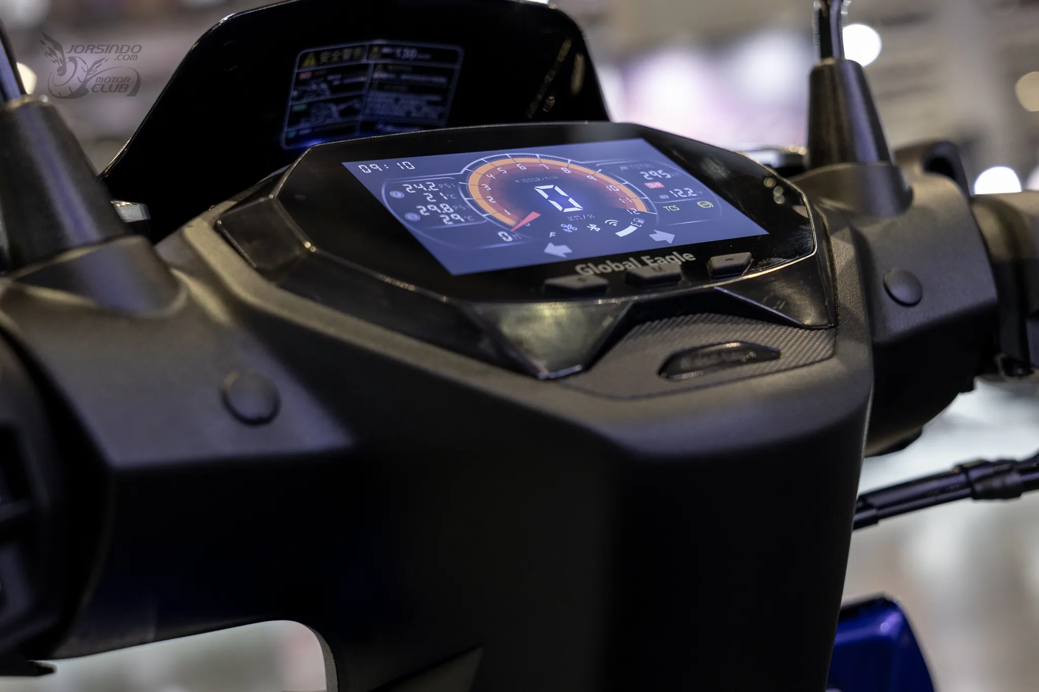 [2026 國際重機展] 七代勁戰全取代儀錶發表！支援CarPlay/Android Auto547|小老婆汽機車資訊網