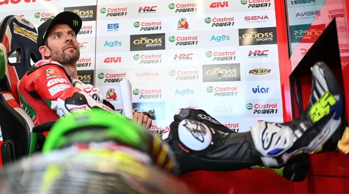 封面"Crutchlow