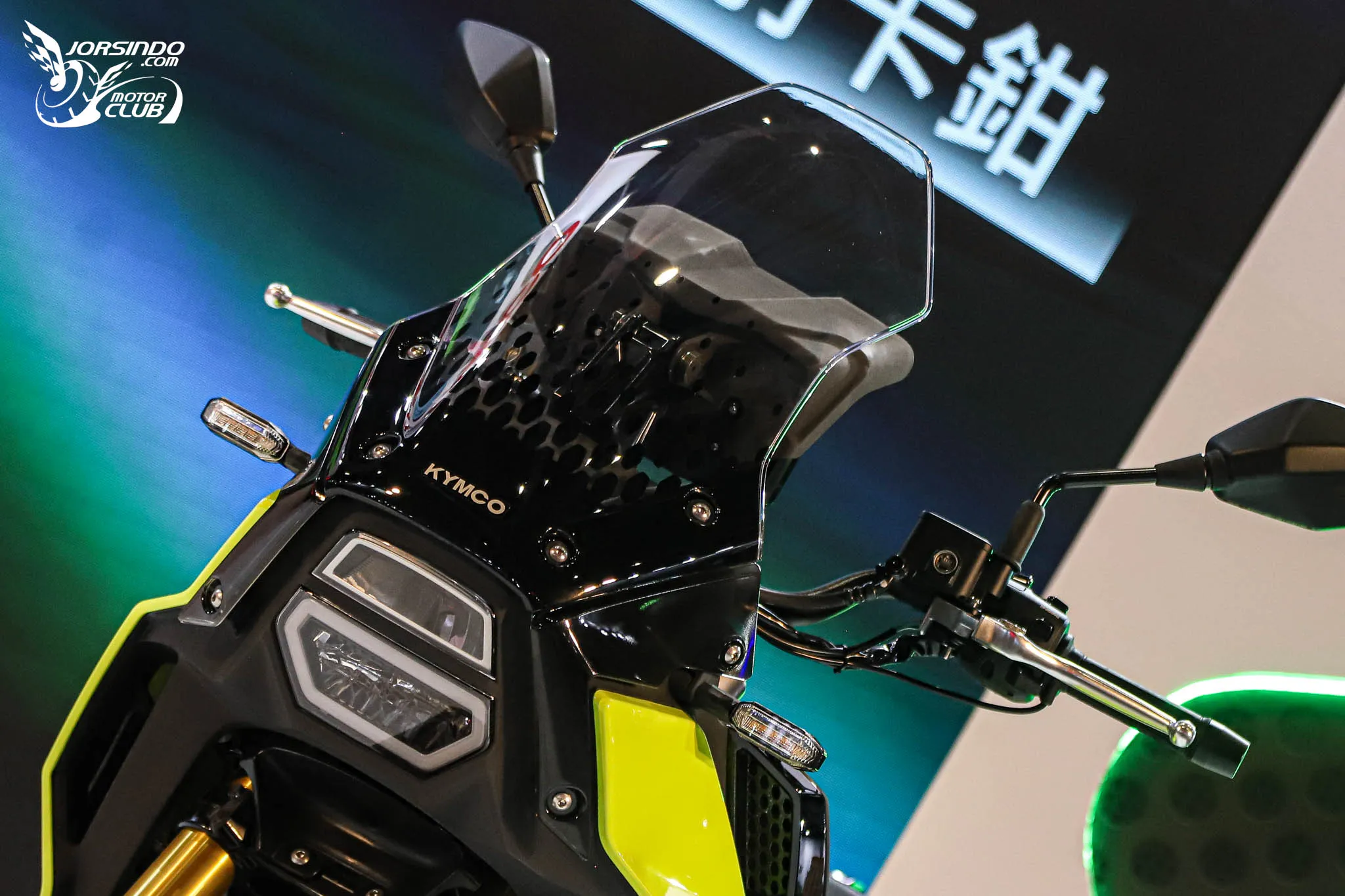 [2026 國際重機展] 光陽跨界重機 CV-X45 登場！黃牌級距再添戰力8902|小老婆汽機車資訊網