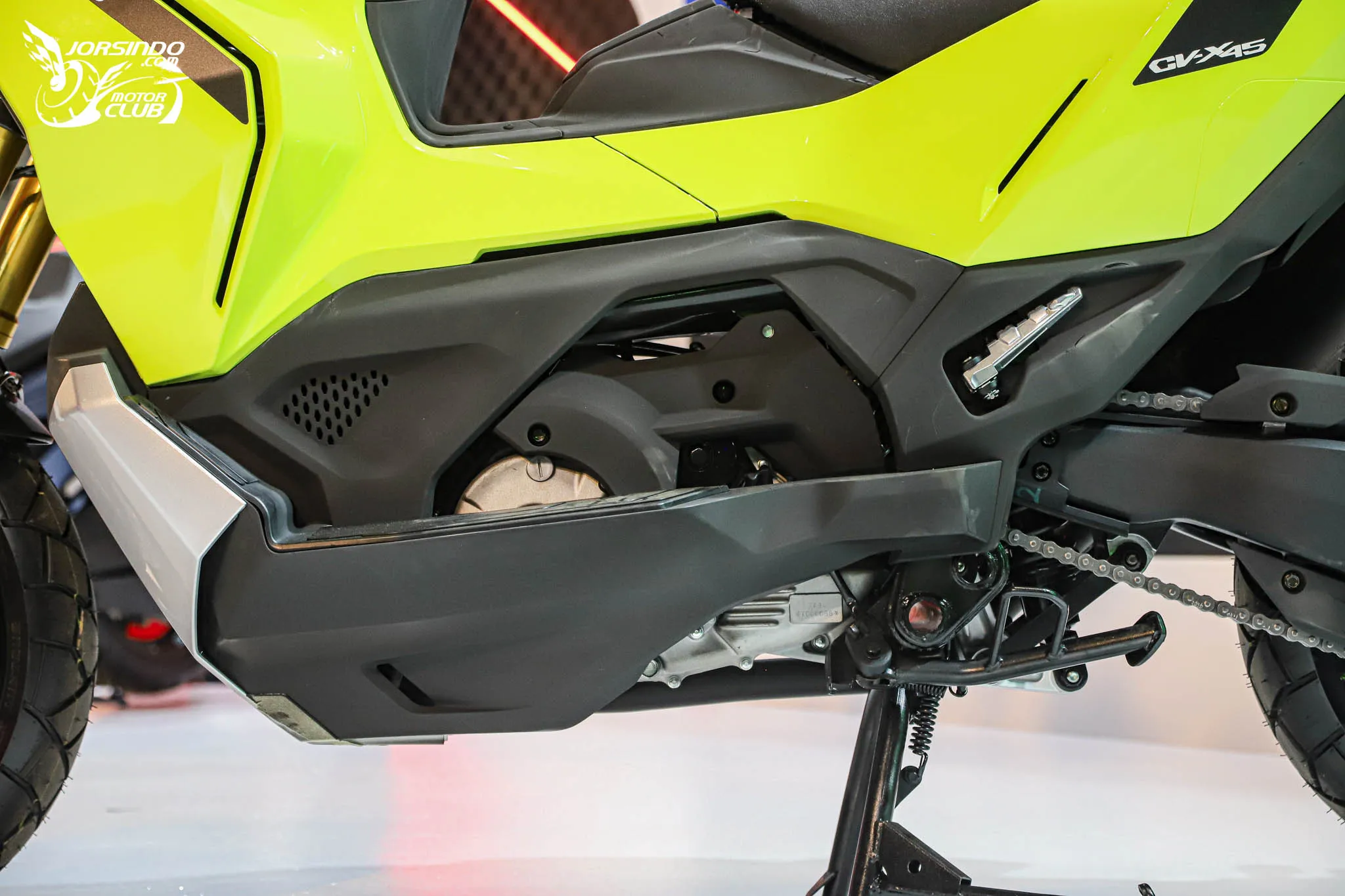 [2026 國際重機展] 光陽跨界重機 CV-X45 登場！黃牌級距再添戰力7551|小老婆汽機車資訊網