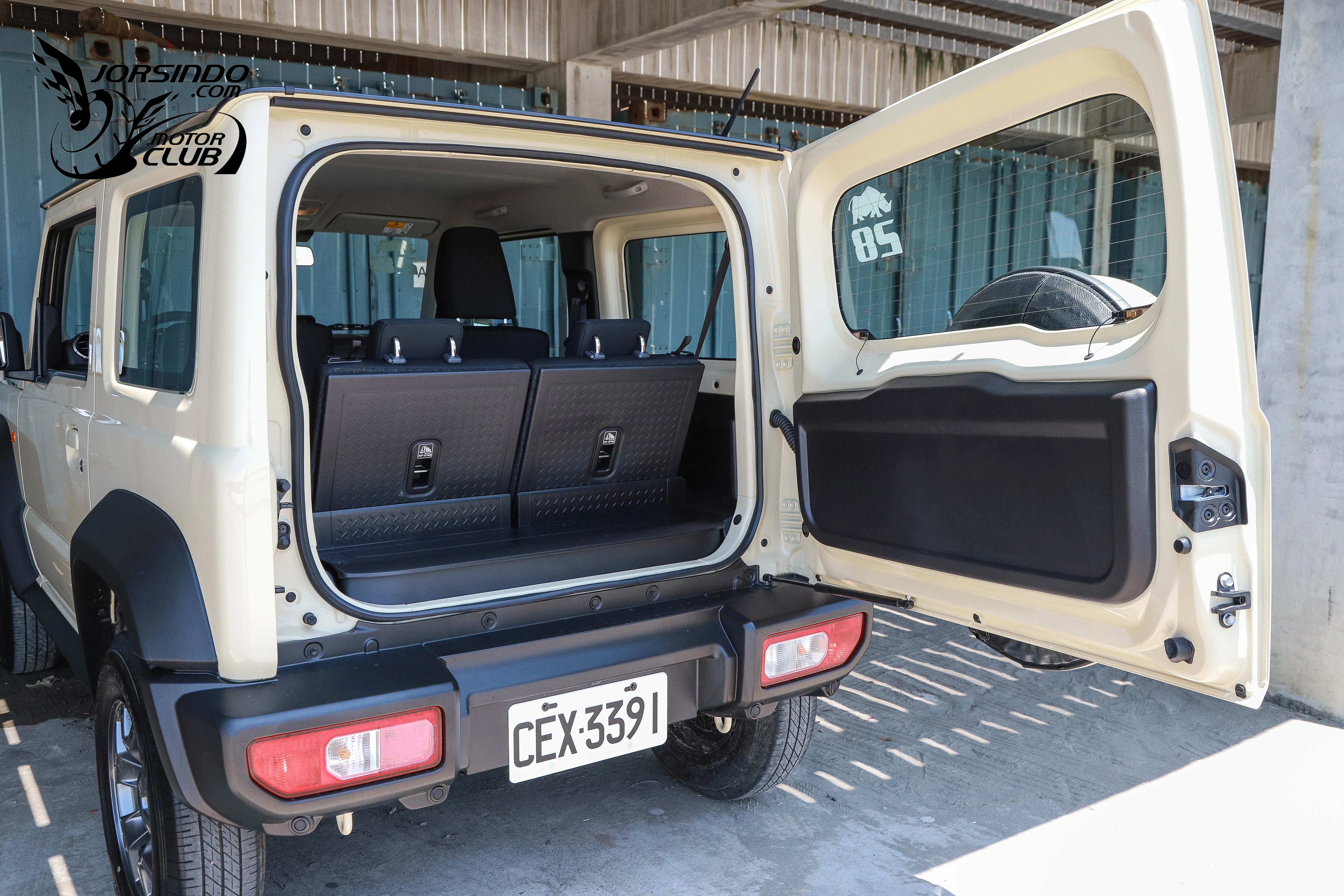 征服交叉軸、深坑洞只是日常！Suzuki Jimny試駕報告4857|小老婆汽機車資訊網