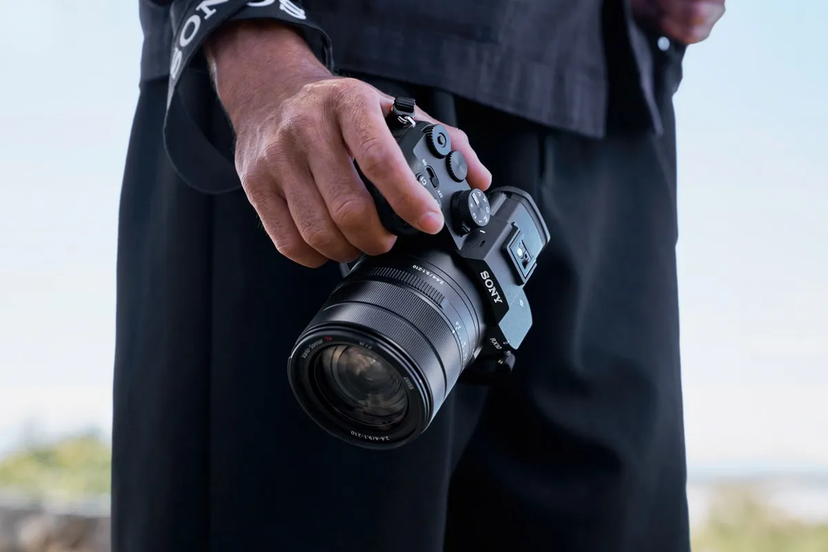 [新聞稿] Sony RX10 V 登場：一機全能掌握日常、野生動物與運動攝影 ...