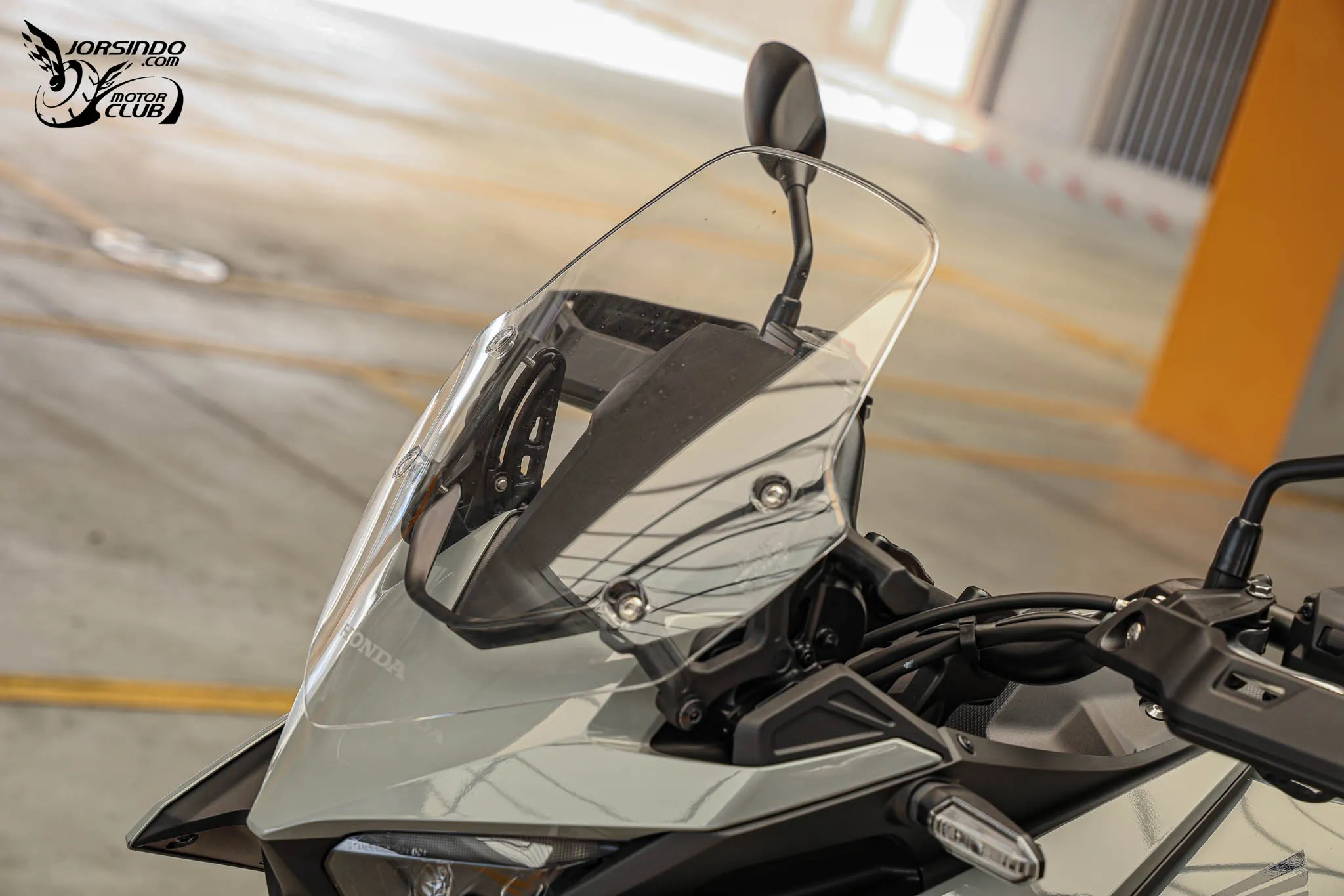 Honda CB1000GT 旅跑試駕｜跑車引擎、電子懸吊，CB 族系配備天花板8461|小老婆汽機車資訊網