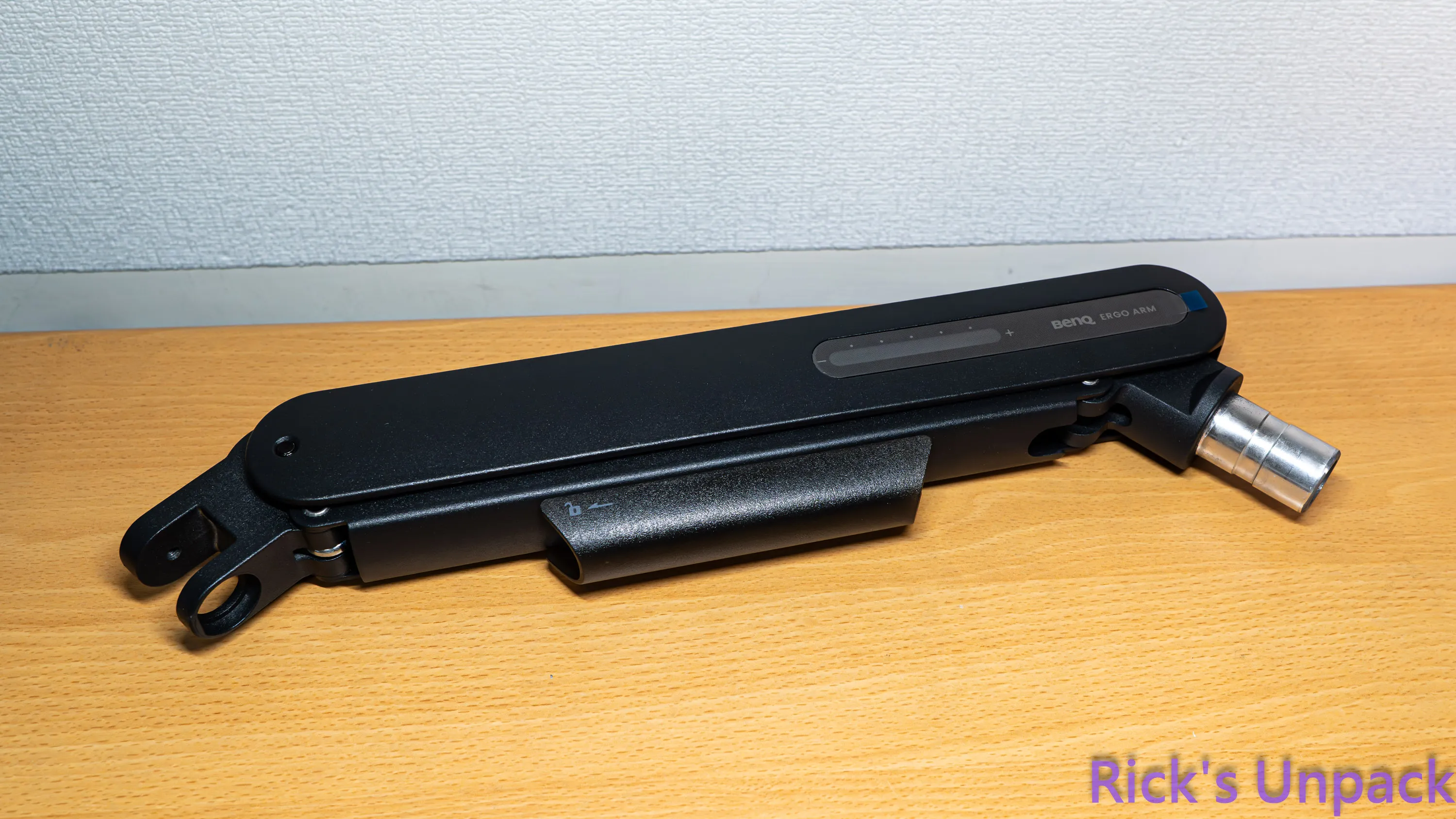 【開箱】減少螢幕占用桌面空間 | BenQ ERGO ARM BSH01 &amp; BSL011559|小老婆汽機車資訊網
