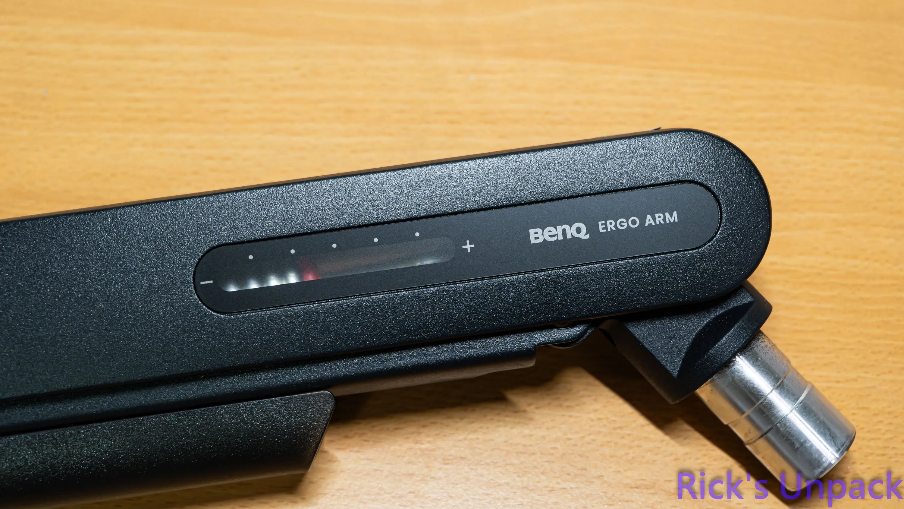 【開箱】減少螢幕占用桌面空間 | BenQ ERGO ARM BSH01 &amp; BSL019778|小老婆汽機車資訊網