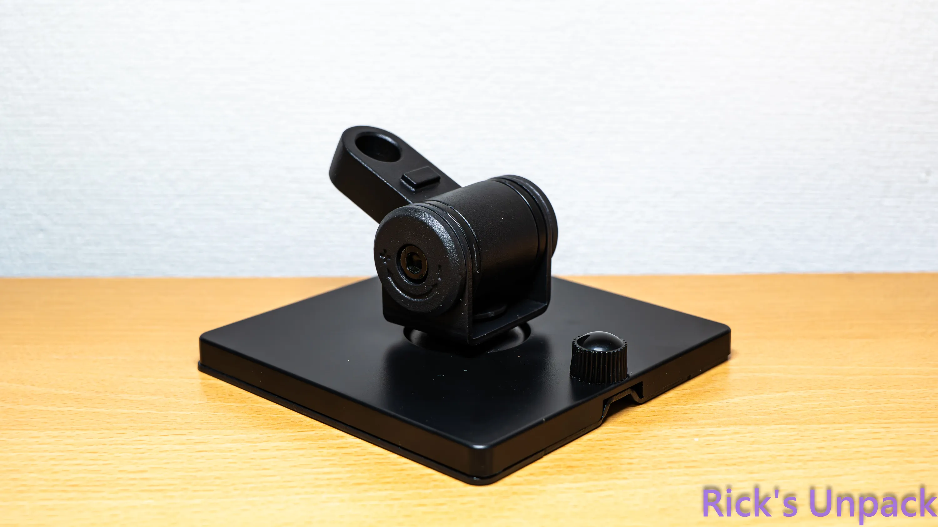 【開箱】減少螢幕占用桌面空間 | BenQ ERGO ARM BSH01 &amp; BSL01251|小老婆汽機車資訊網