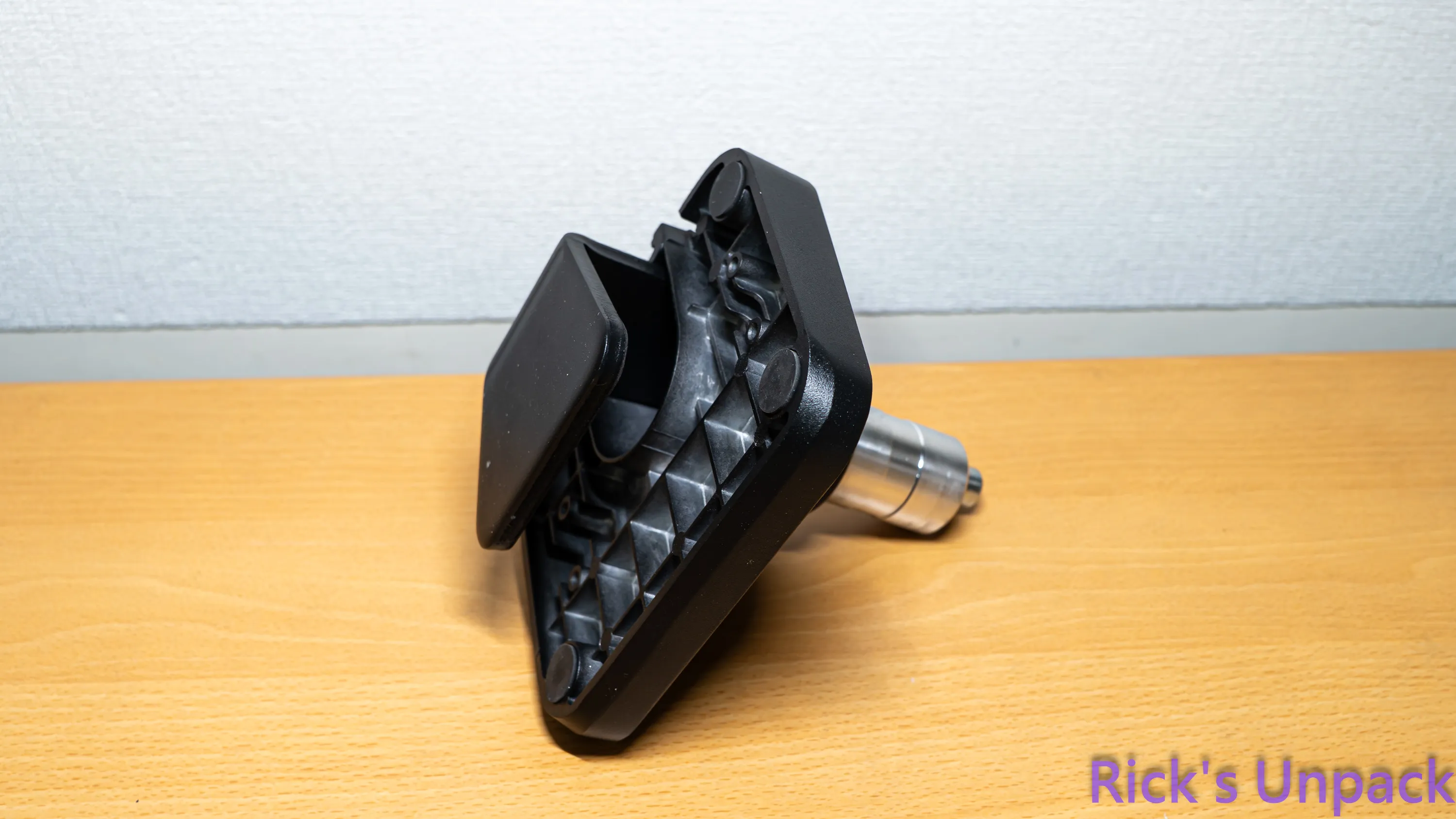 【開箱】減少螢幕占用桌面空間 | BenQ ERGO ARM BSH01 &amp; BSL015308|小老婆汽機車資訊網