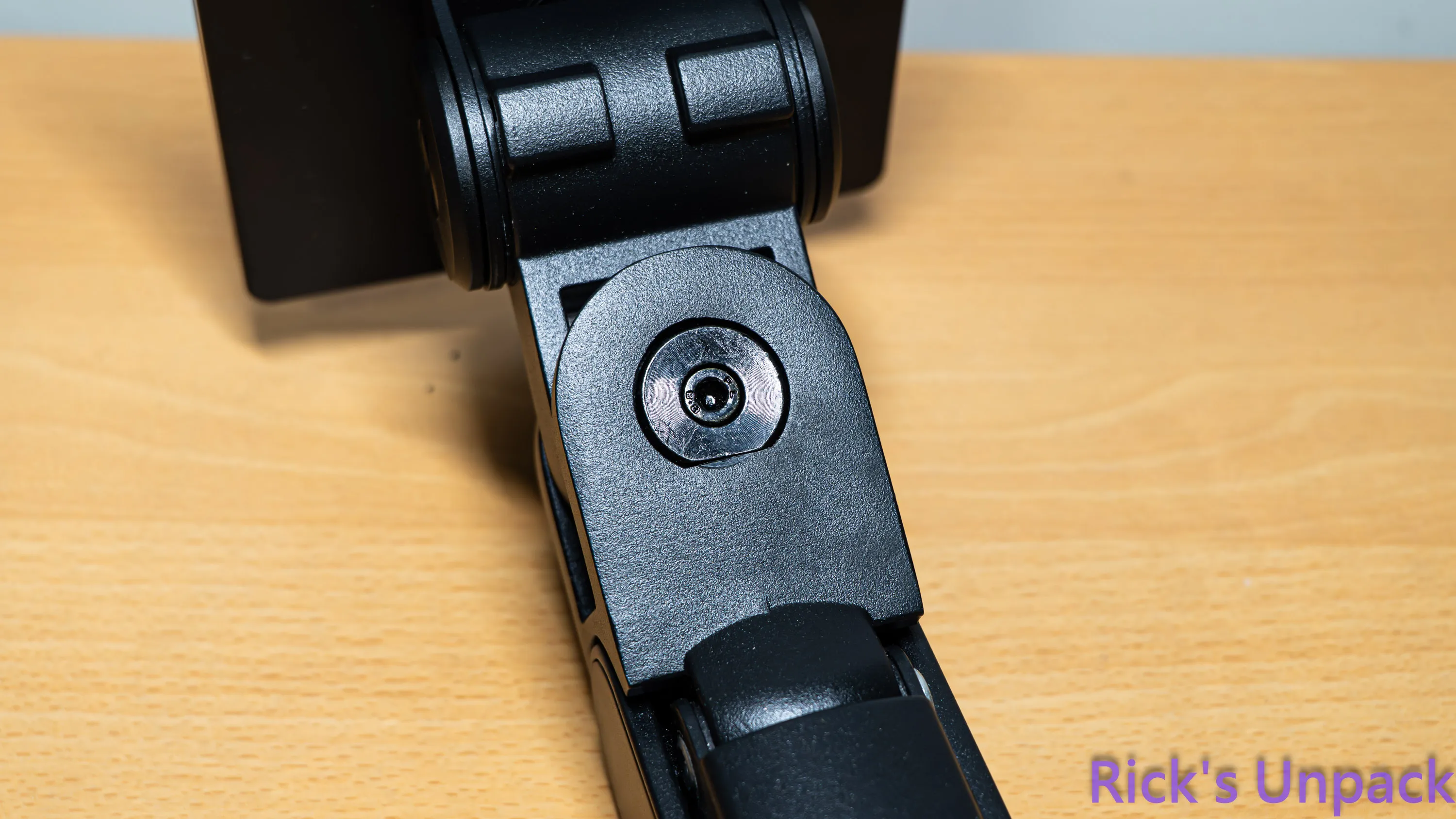 【開箱】減少螢幕占用桌面空間 | BenQ ERGO ARM BSH01 &amp; BSL012691|小老婆汽機車資訊網