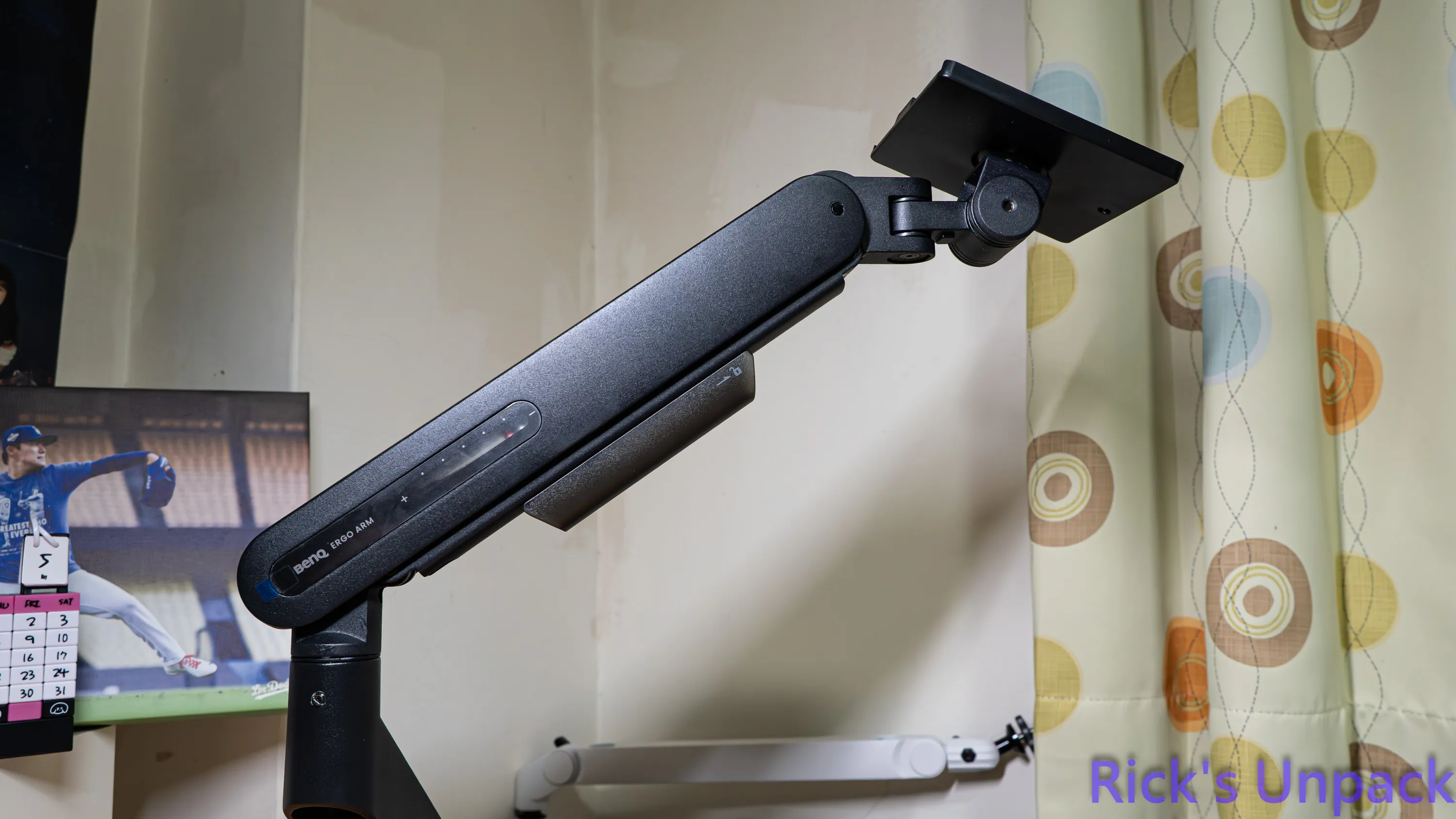 【開箱】減少螢幕占用桌面空間 | BenQ ERGO ARM BSH01 &amp; BSL011509|小老婆汽機車資訊網