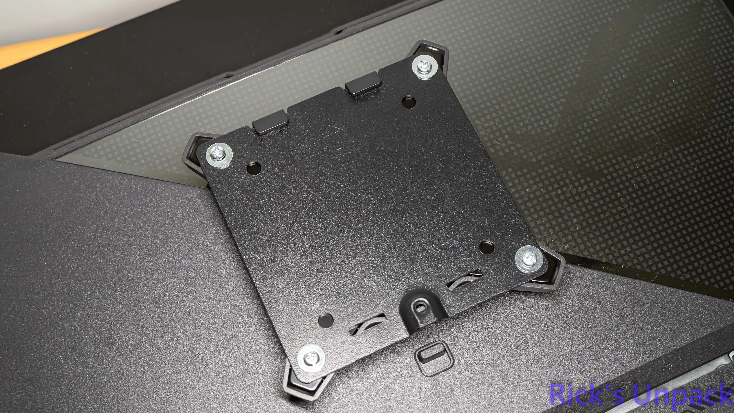 【開箱】減少螢幕占用桌面空間 | BenQ ERGO ARM BSH01 &amp; BSL014471|小老婆汽機車資訊網