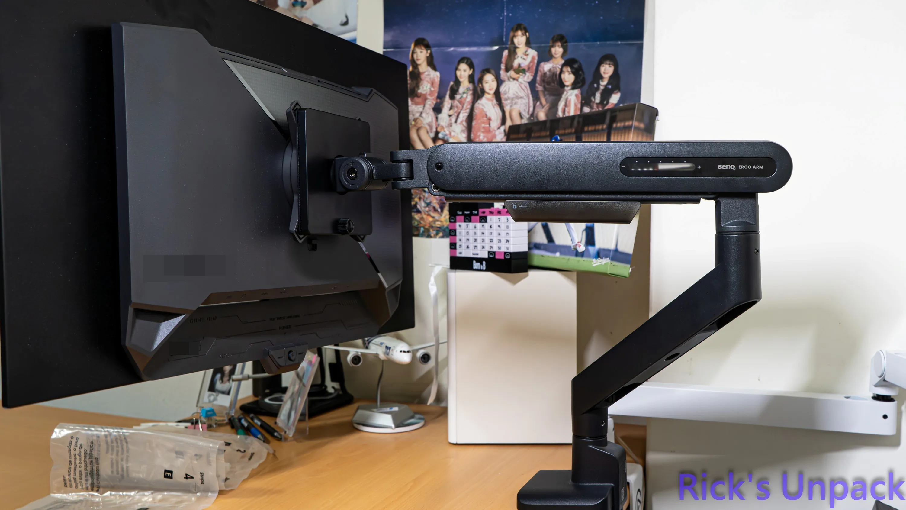 【開箱】減少螢幕占用桌面空間 | BenQ ERGO ARM BSH01 &amp; BSL016253|小老婆汽機車資訊網