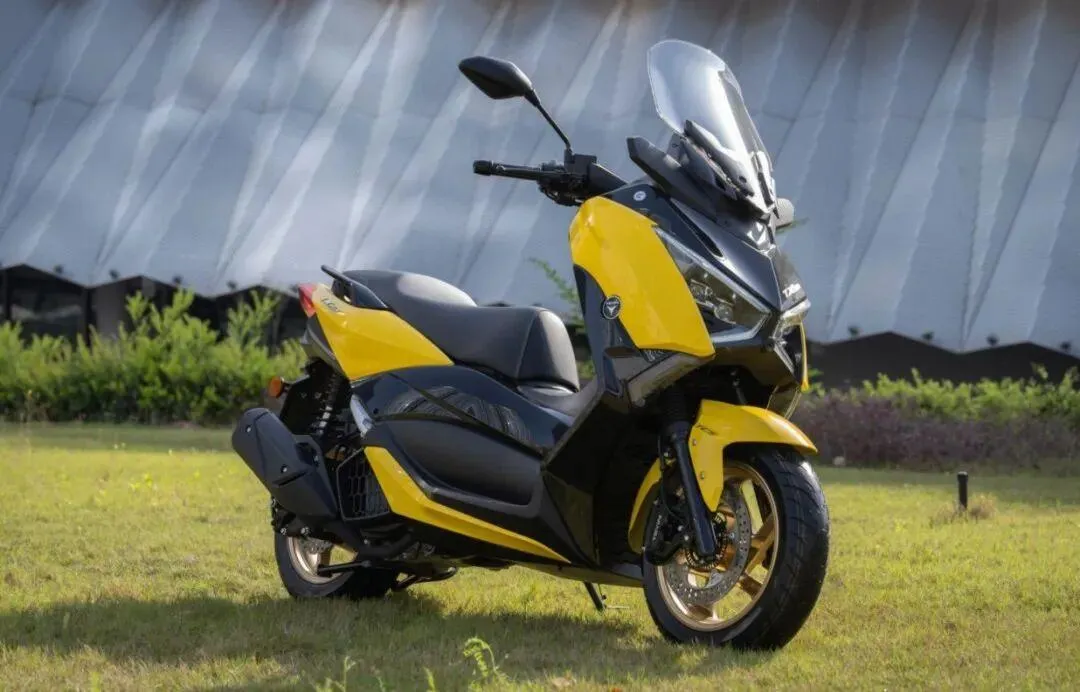 [大陆车讯]GSX-250R降价升级，UFR150加价升级，豪爵够意思还是不够...2617|小老婆汽機車資訊網
