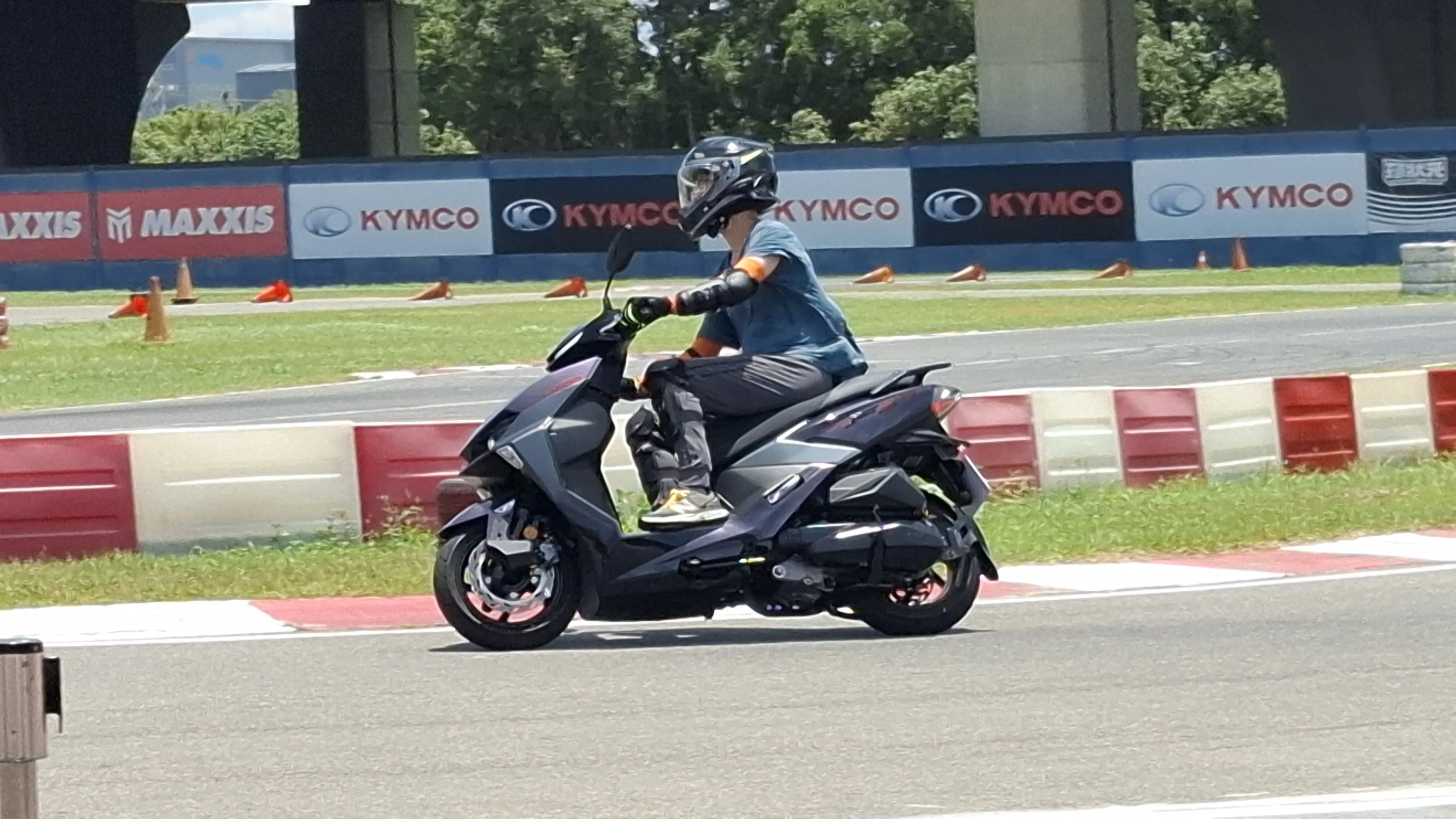 SYM JET SL/SL+ 馭望 競化 in 永安卡丁賽車場2397|小老婆汽機車資訊網