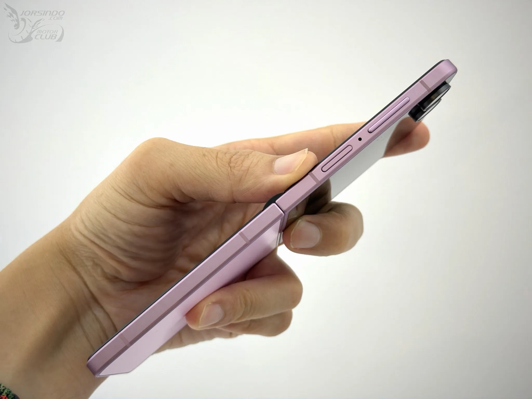 Samsung Z Fold 8 系列預覽體驗：通往未來行動體驗的「護照」3780|Samsung,Galaxy,Fold 8,Z Fold8,折疊手機,摺疊手機小老婆汽機車資訊網