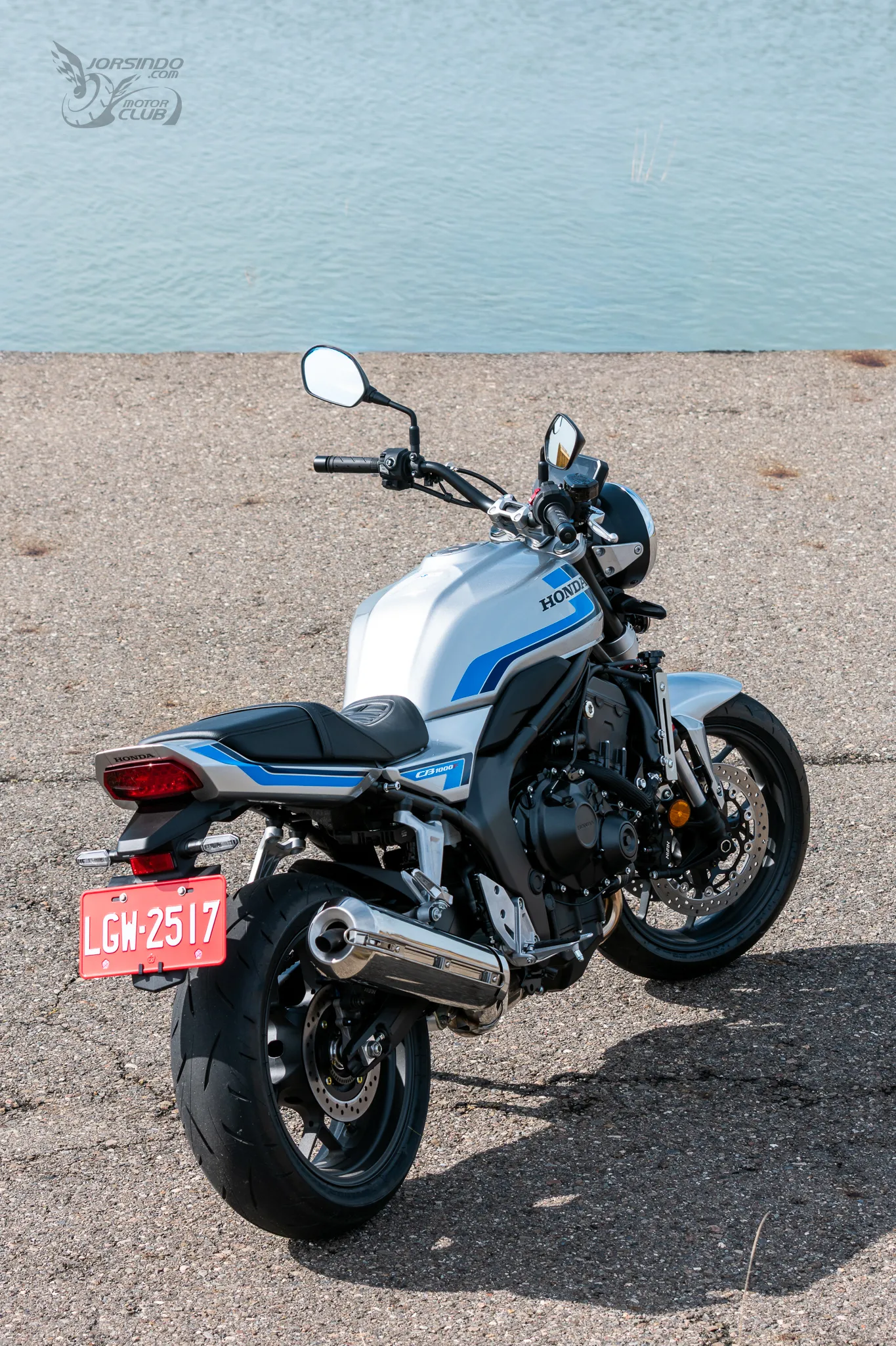 Honda CB1000F 經典重生｜以當代技術重新定義日系 Big Naked5337|小老婆汽機車資訊網