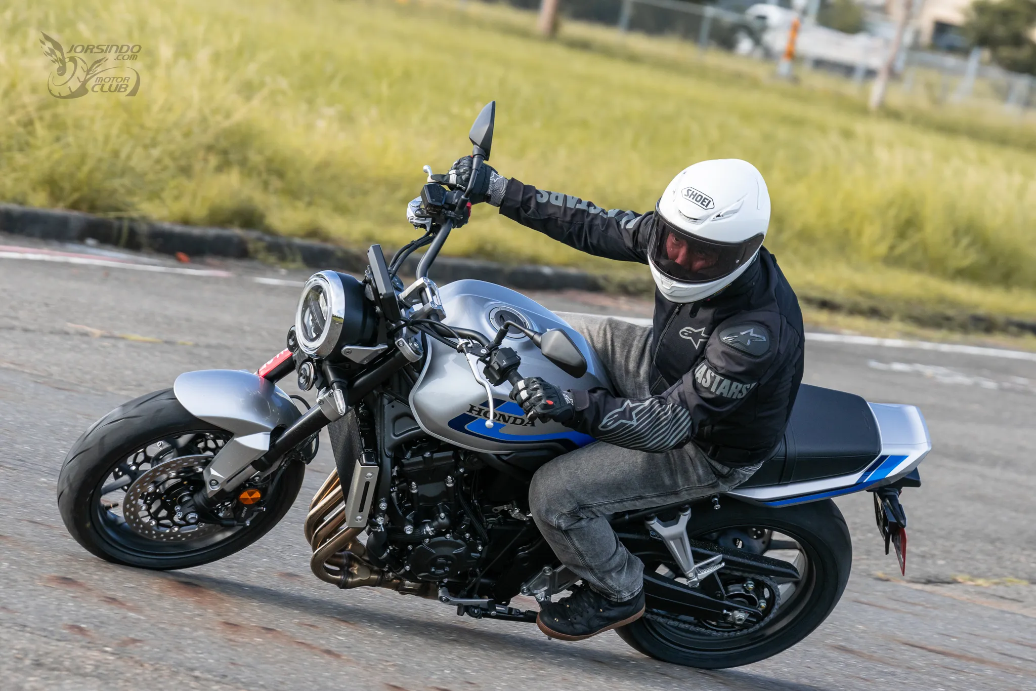 Honda CB1000F 經典重生｜以當代技術重新定義日系 Big Naked8562|小老婆汽機車資訊網