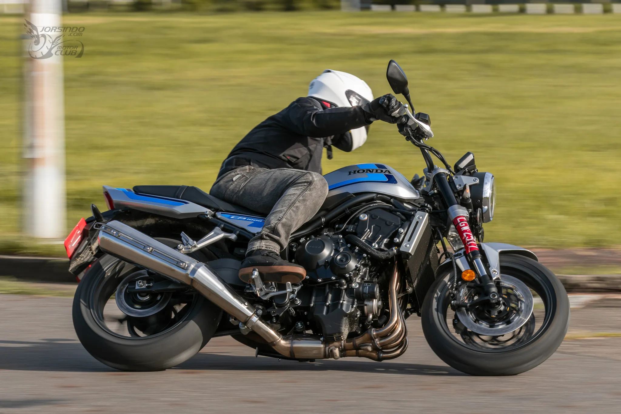 Honda CB1000F 經典重生｜以當代技術重新定義日系 Big Naked2669|小老婆汽機車資訊網