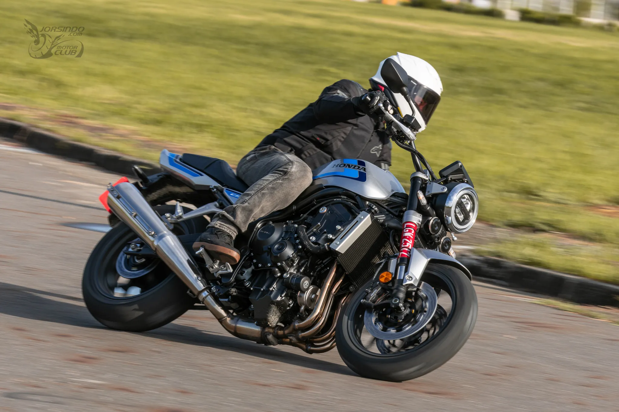 Honda CB1000F 經典重生｜以當代技術重新定義日系 Big Naked6624|小老婆汽機車資訊網