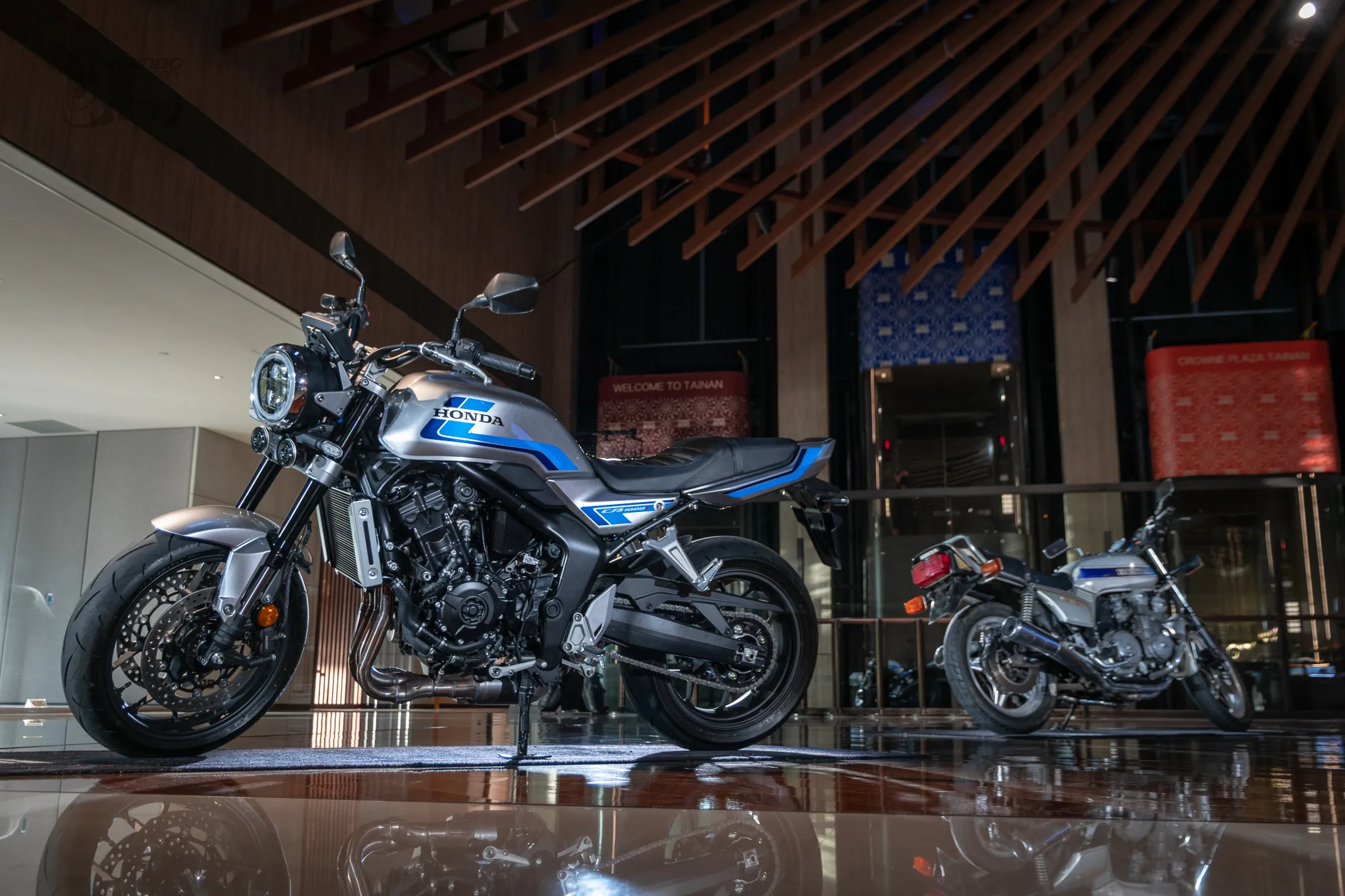 Honda CB1000F 經典重生｜以當代技術重新定義日系 Big Naked3576|小老婆汽機車資訊網