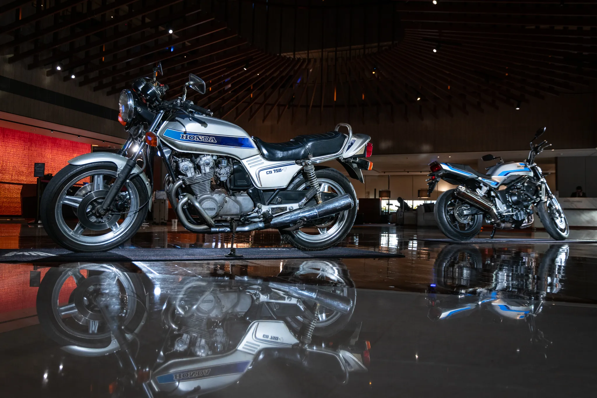 Honda CB1000F 經典重生｜以當代技術重新定義日系 Big Naked976|小老婆汽機車資訊網