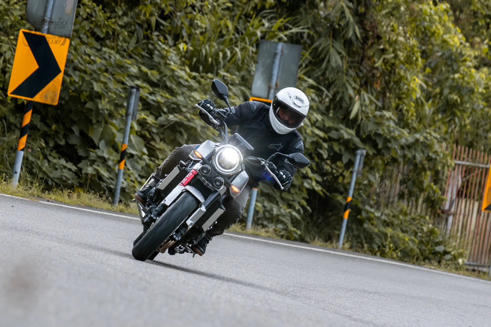 Honda CB1000F 經典重生｜以當代技術重新定義日系 Big Naked2669|小老婆汽機車資訊網
