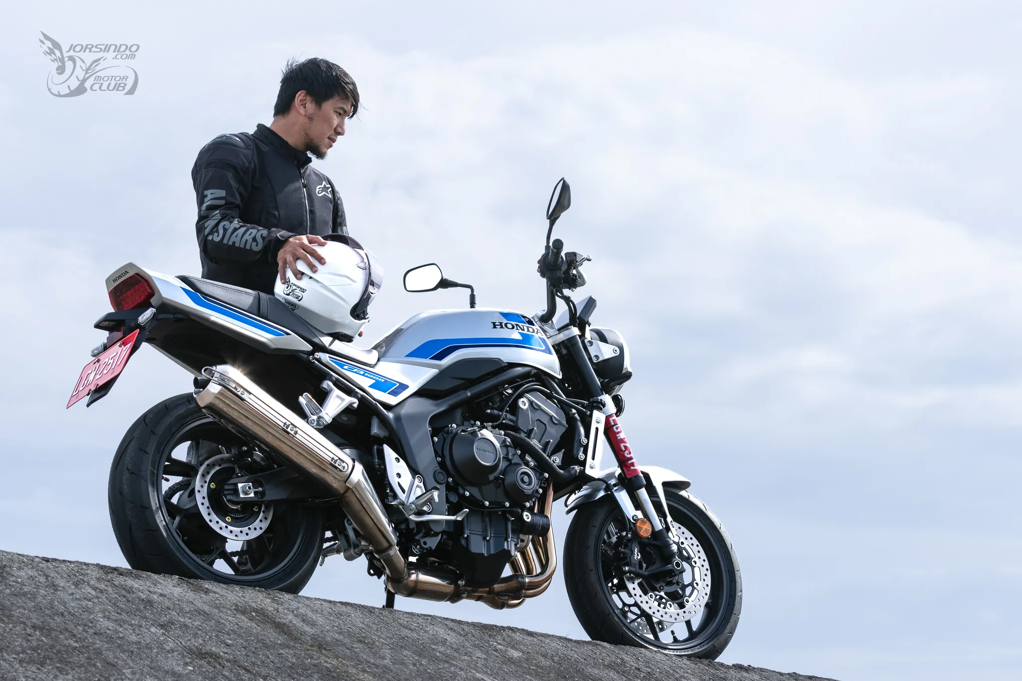 Honda CB1000F 經典重生｜以當代技術重新定義日系 Big Naked
