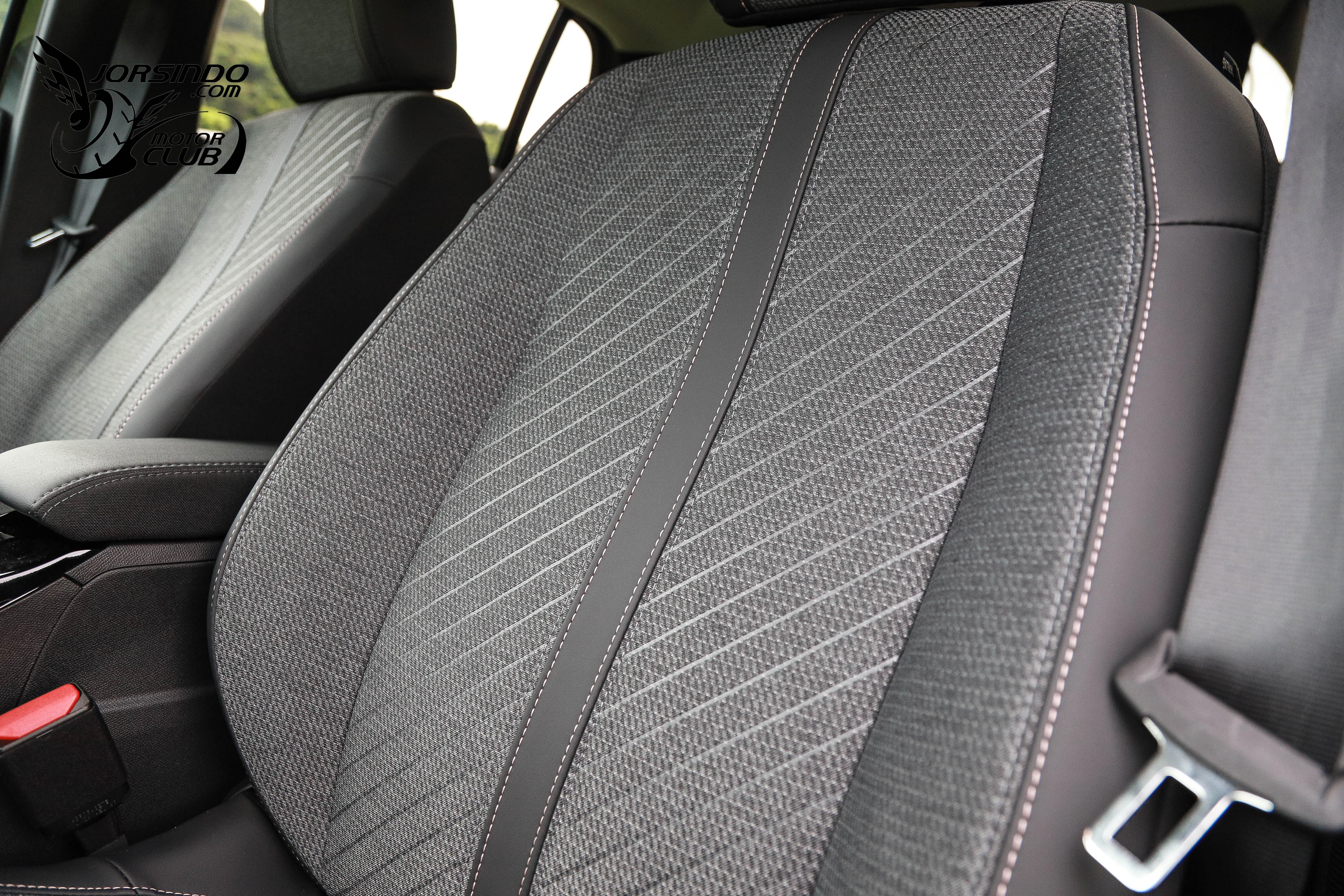 拉力血統，操控樂趣才是精髓！Peugeot 208 Hybrid試駕4619|小老婆汽機車資訊網