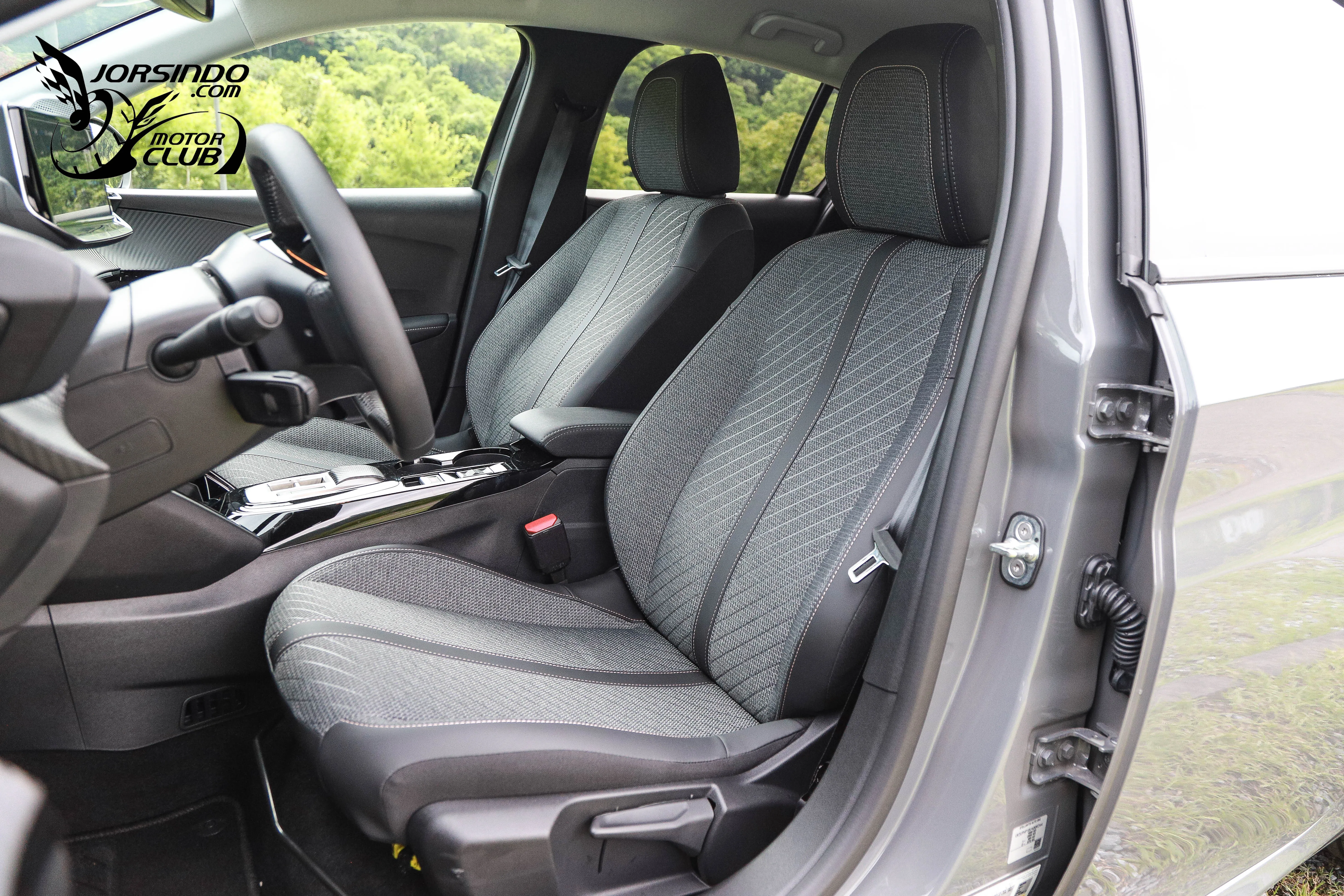 拉力血統，操控樂趣才是精髓！Peugeot 208 Hybrid試駕3766|小老婆汽機車資訊網