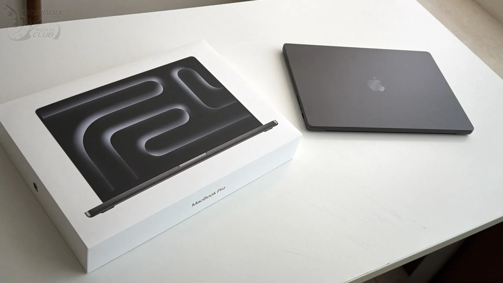 大螢幕好夥伴 M5 Pro MacBook Pro 16 吋與 2026 Studio Display 開箱體驗4991|Apple,MacBook Pro,M5 Pro,開箱,評測小老婆汽機車資訊網