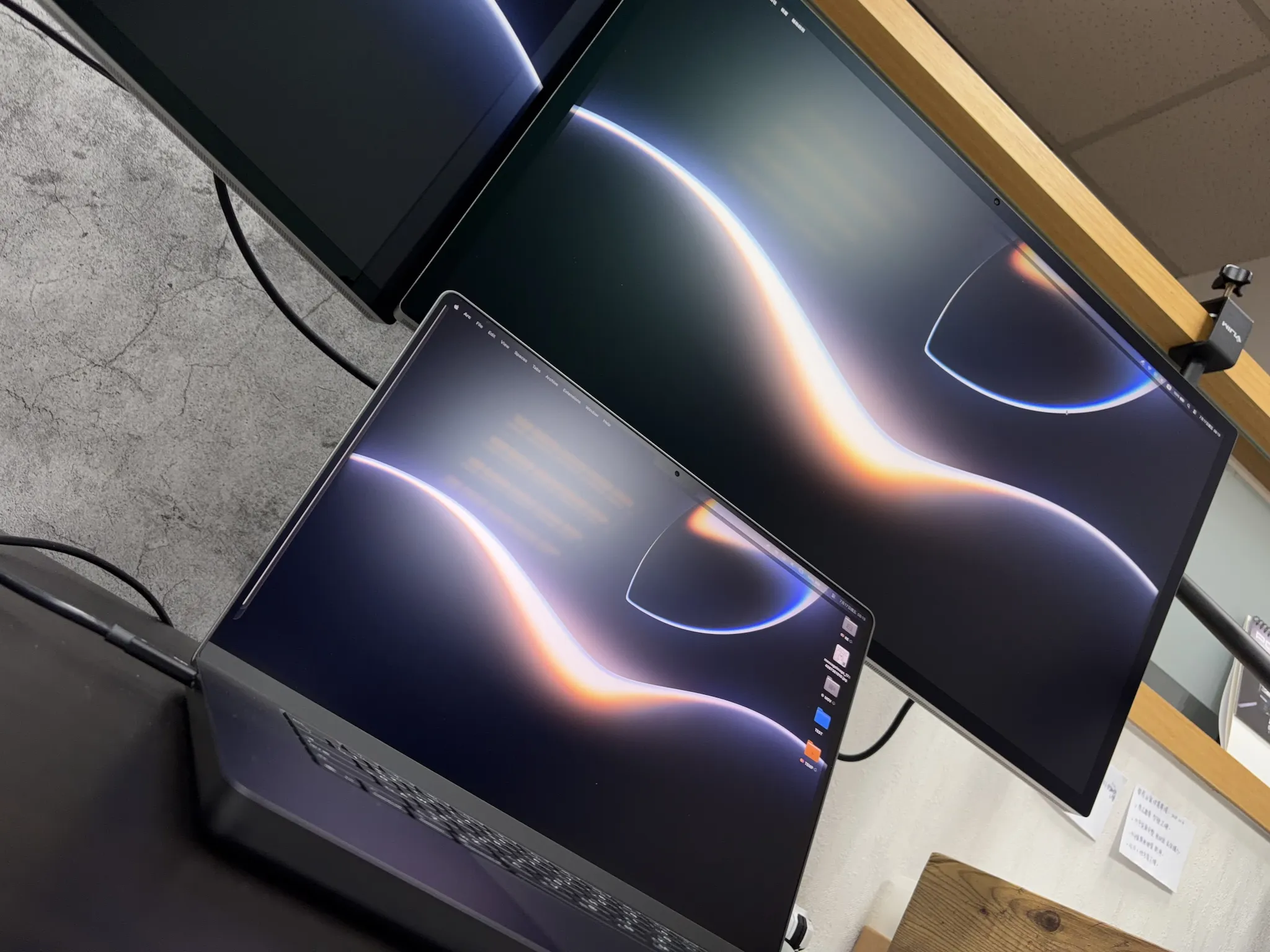 大螢幕好夥伴 M5 Pro MacBook Pro 16 吋與 2026 Studio Display 開箱體驗3667|Apple,MacBook Pro,M5 Pro,開箱,評測小老婆汽機車資訊網