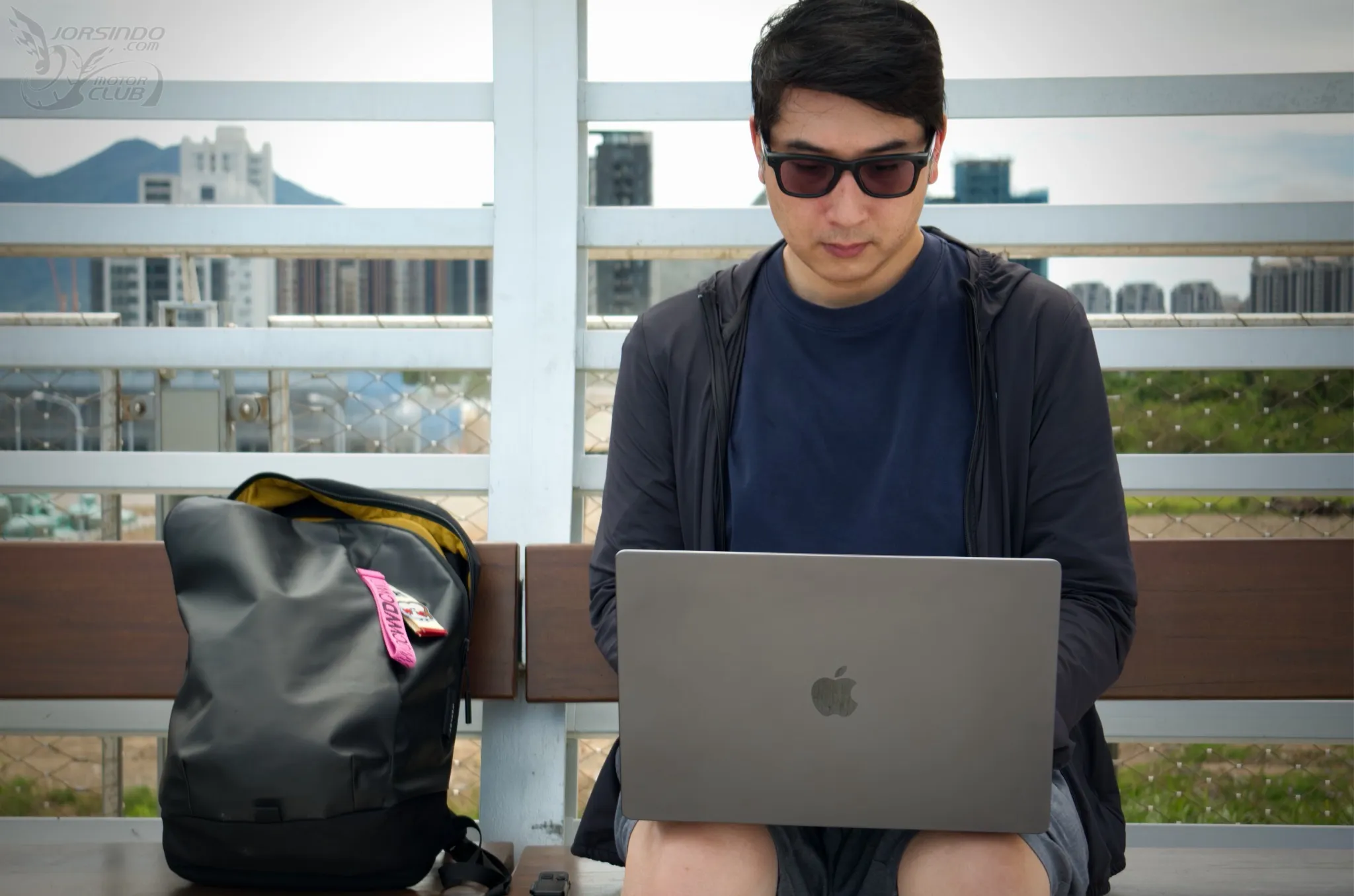 大螢幕好夥伴 M5 Pro MacBook Pro 16 吋與 2026 Studio Display 開箱體驗1981|Apple,MacBook Pro,M5 Pro,開箱,評測小老婆汽機車資訊網