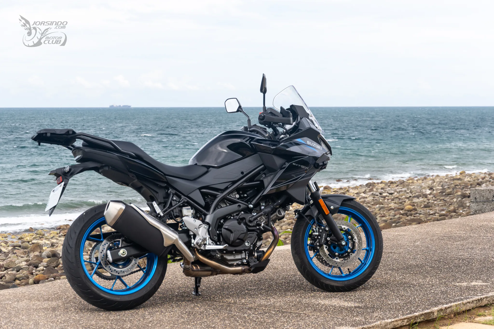 經典靈魂 x 現代科技 SUZUKI SV-7GX 跨界旅跑試乘2312|小老婆汽機車資訊網