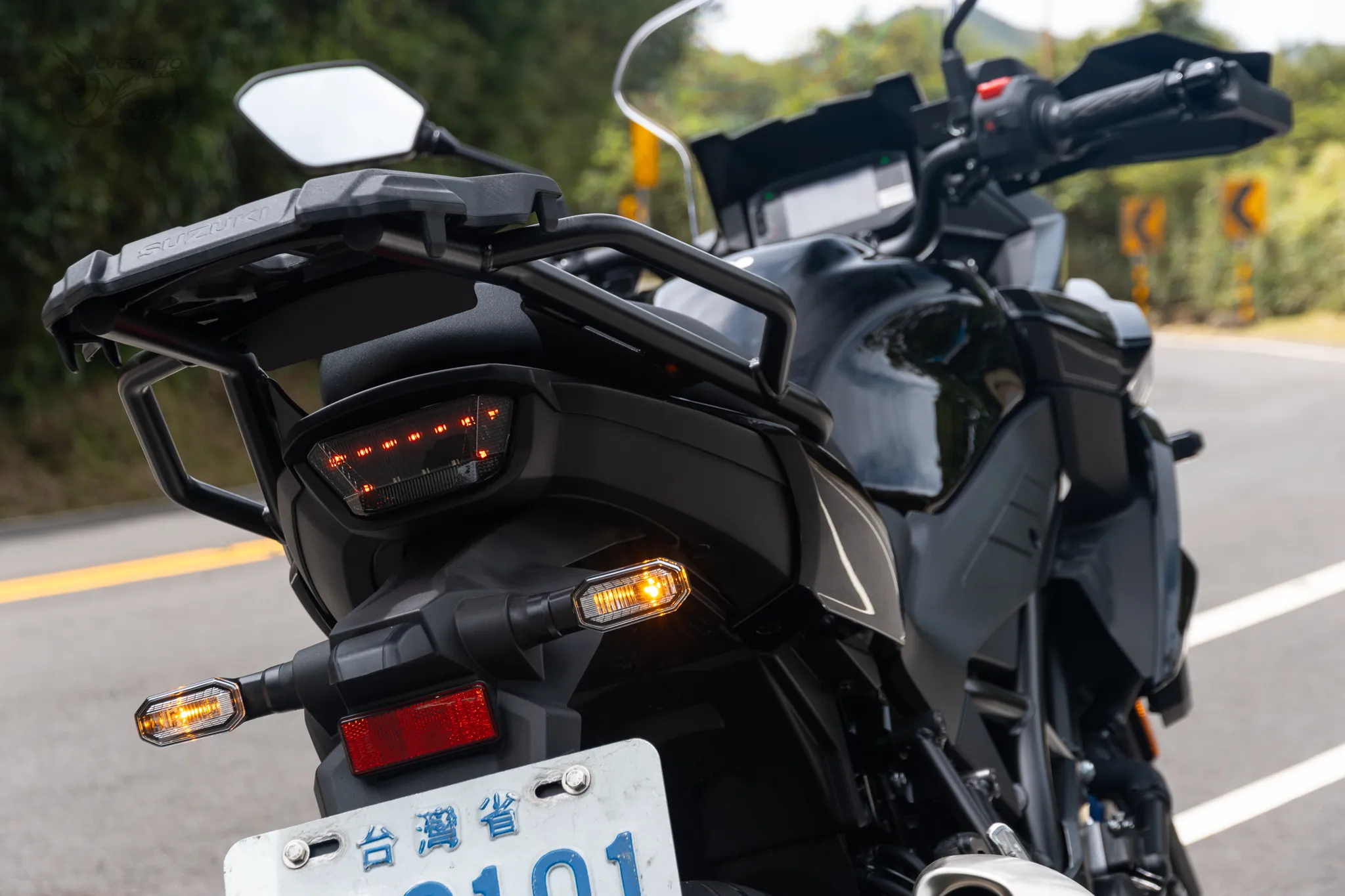 經典靈魂 x 現代科技 SUZUKI SV-7GX 跨界旅跑試乘6564|小老婆汽機車資訊網