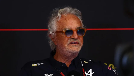封面"Briatore