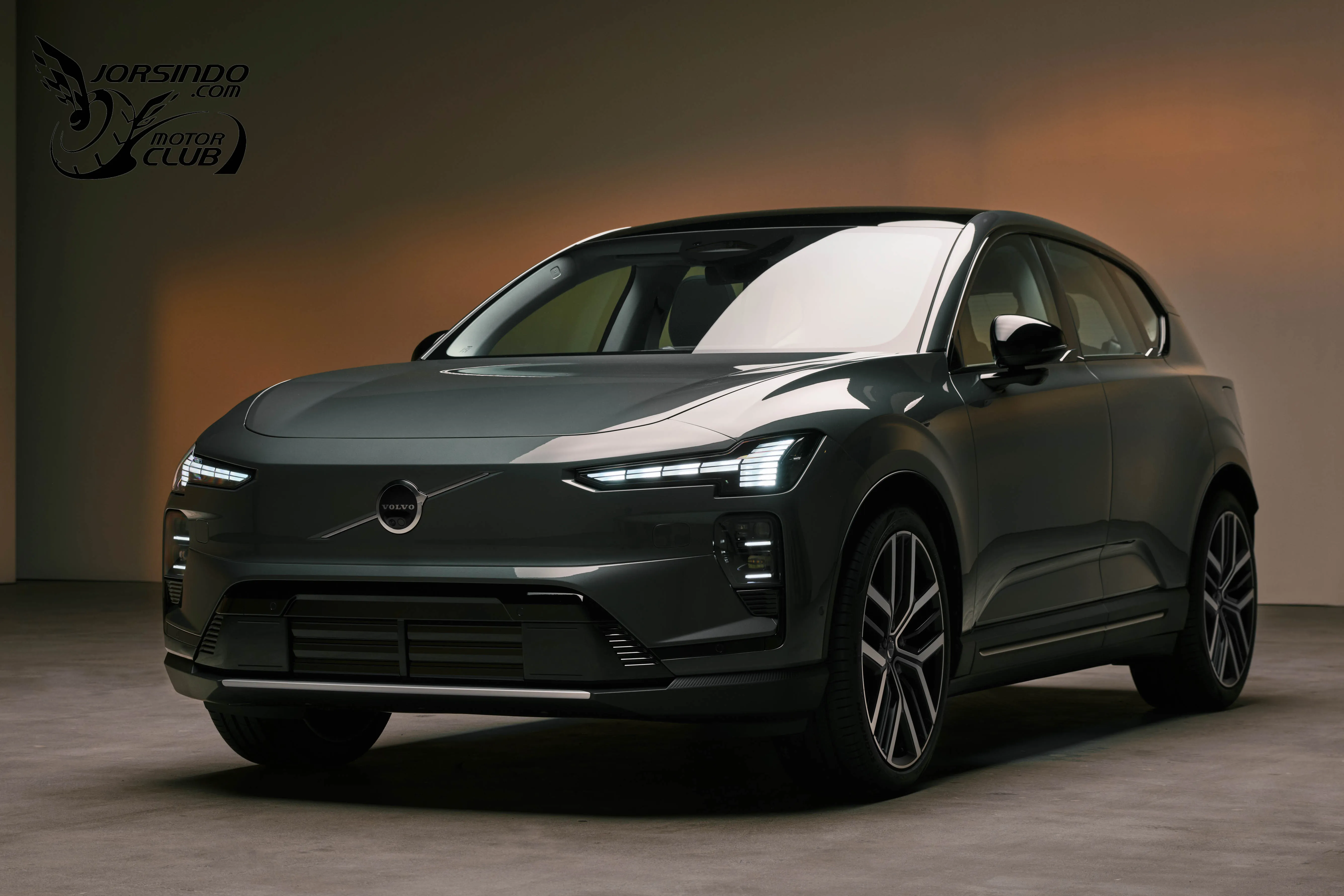 Volvo新作EX50預計明年登場，換搭SPA3平台成為EX40接班人！8886|小老婆汽機車資訊網