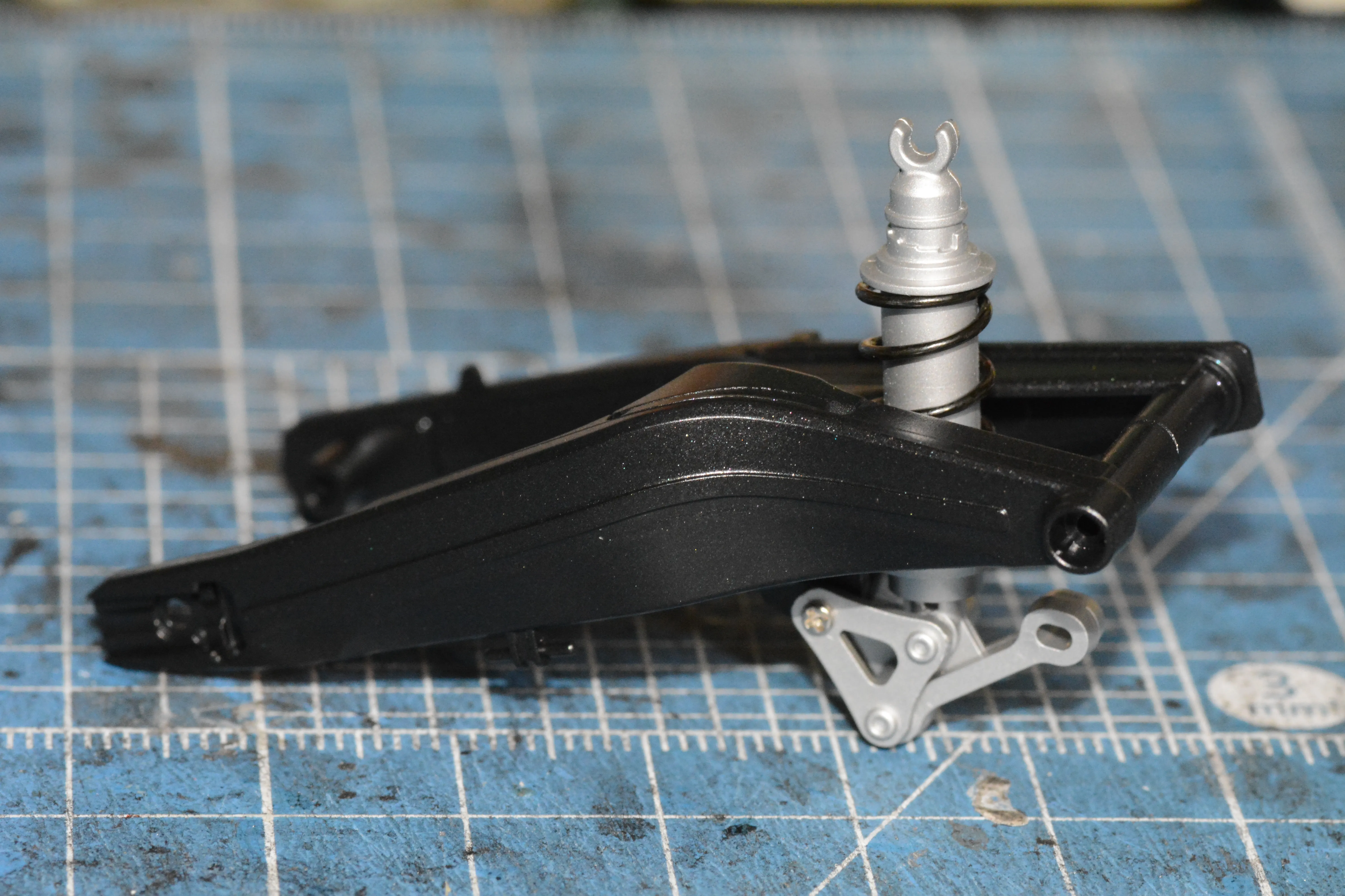 【模型製作】TAMIYA 1/12 HONDA CB1000F (圖多)1996|小老婆汽機車資訊網