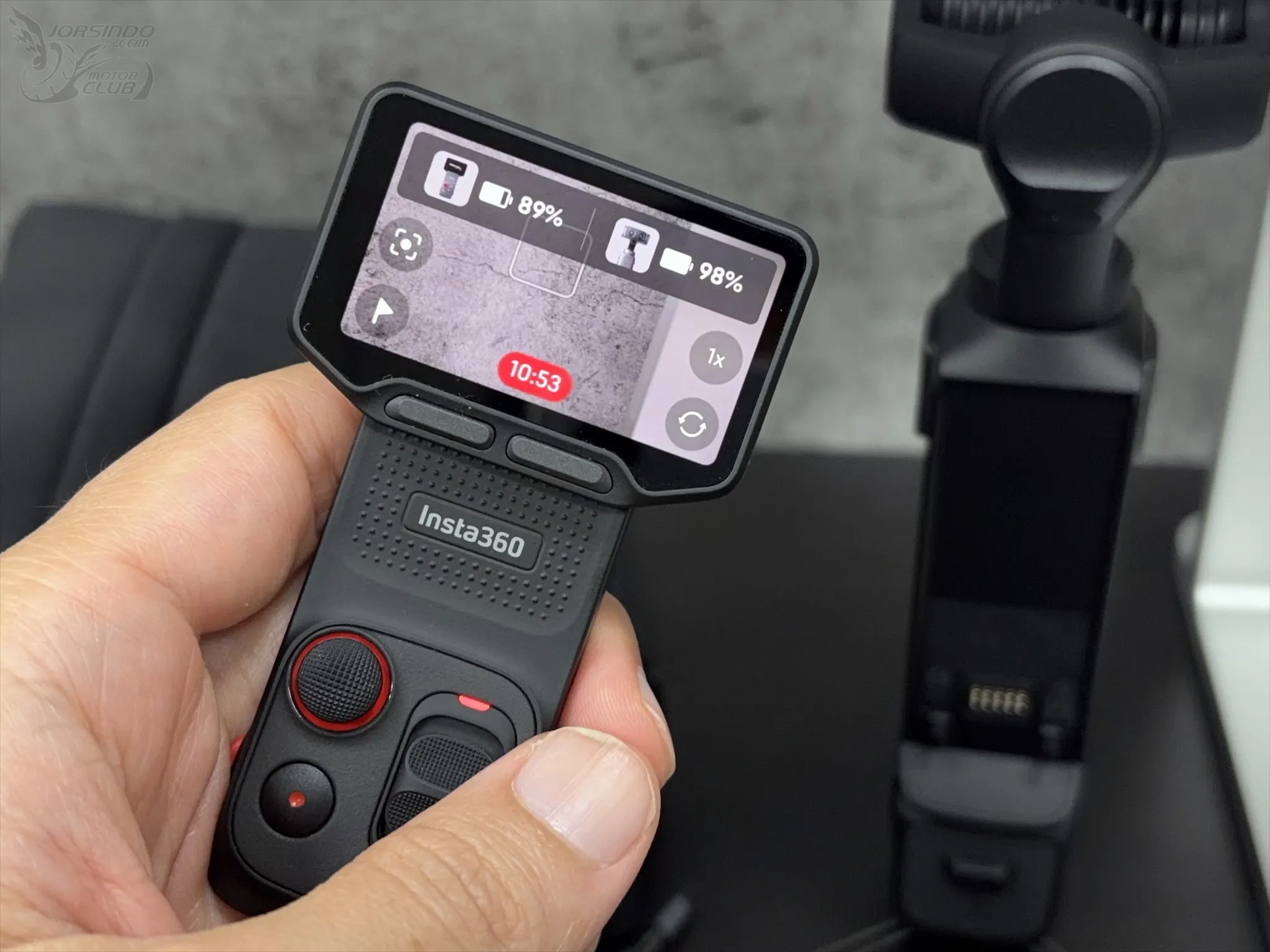 Insta360 Luna Ultra 開箱實測心得：Vlog 創作神兵利器3134|Insta360 Luna Ultra,Insta360,雲台相機,雙鏡雲台相機小老婆汽機車資訊網