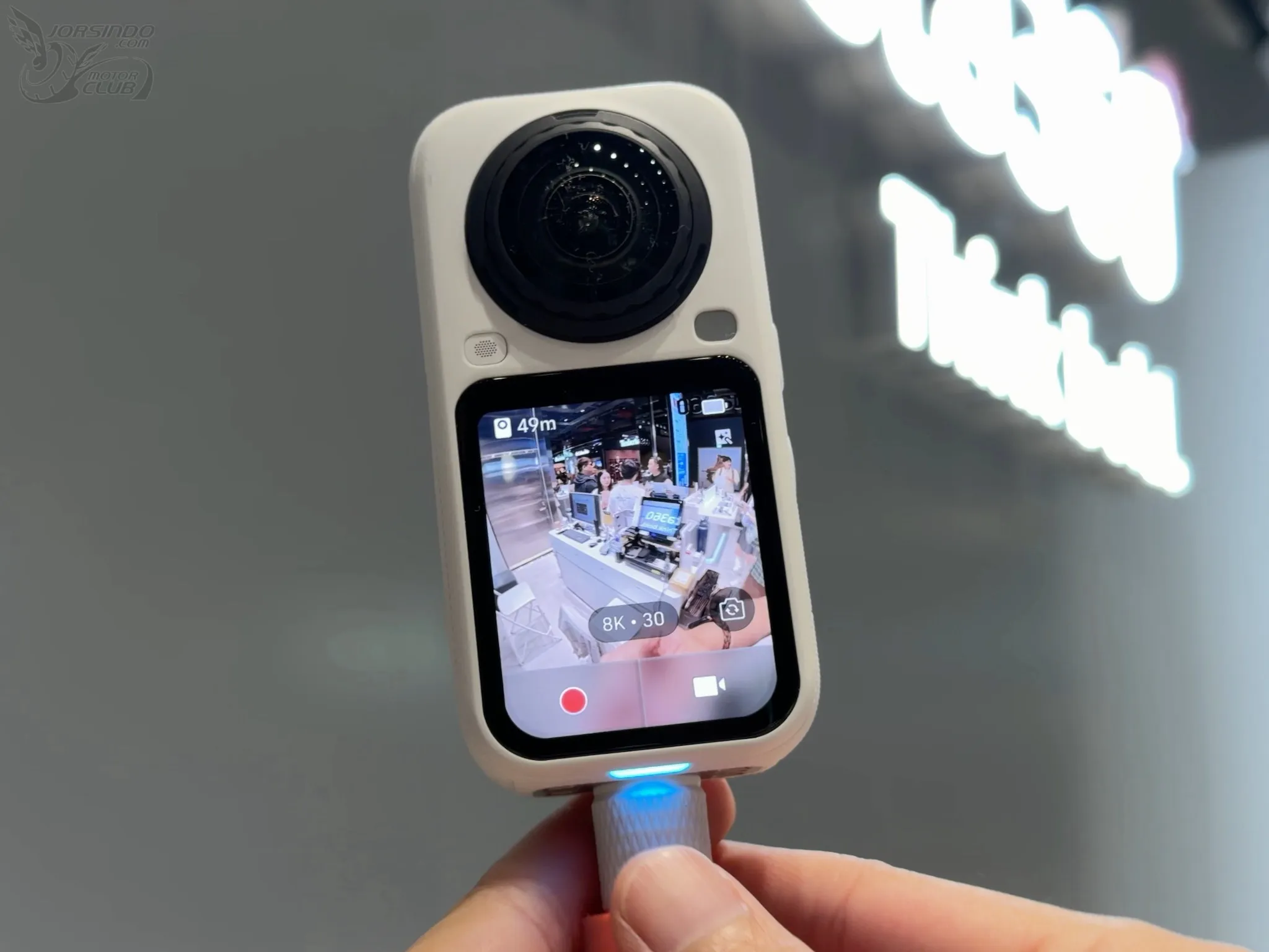 短小更好拍！Insta360 X6大改款預覽：新增引擎專用麥克風，即日開賣263|Insta360 X6,Insta360,全景相機,全景運動相機小老婆汽機車資訊網