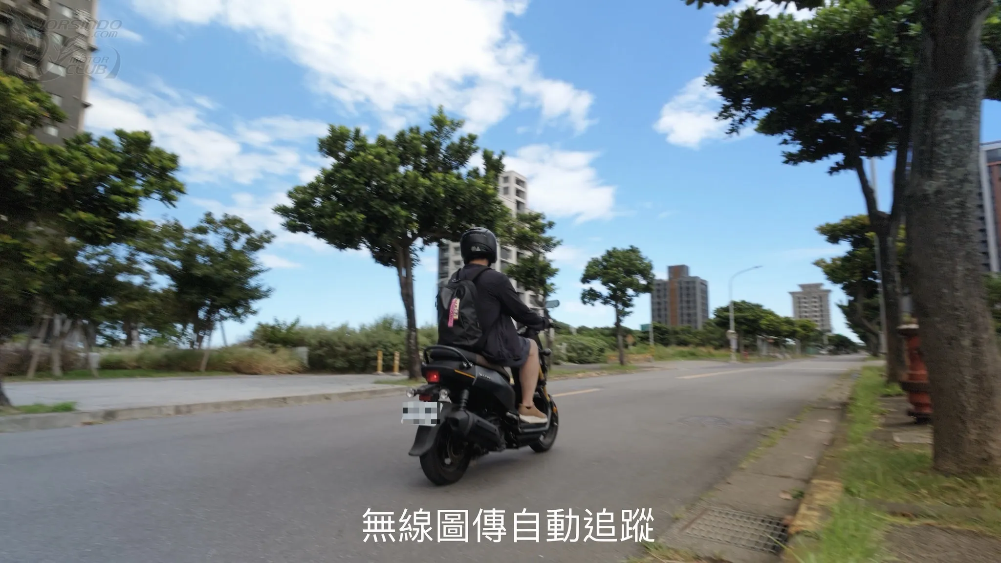 Insta360 Luna Ultra 開箱實測心得：Vlog 創作神兵利器589|Insta360 Luna Ultra,Insta360,雲台相機,雙鏡雲台相機小老婆汽機車資訊網