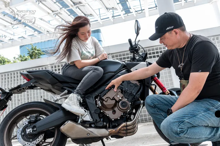 Honda CBR500R E-Clutch 賽道實戰！黑科技賽道一樣好用嗎？149|小老婆汽機車資訊網