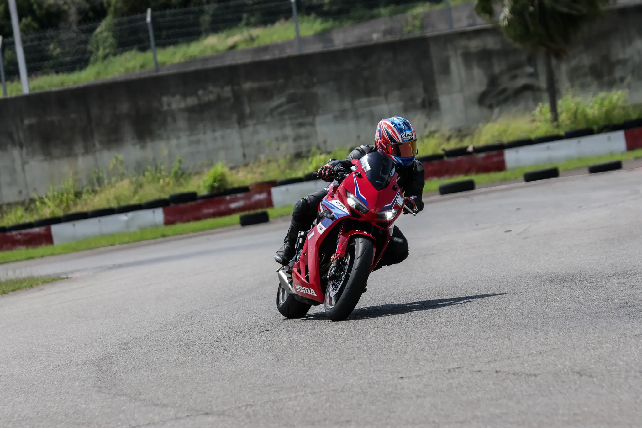 Honda CBR500R E-Clutch 賽道實戰！黑科技賽道一樣好用嗎？8659|小老婆汽機車資訊網