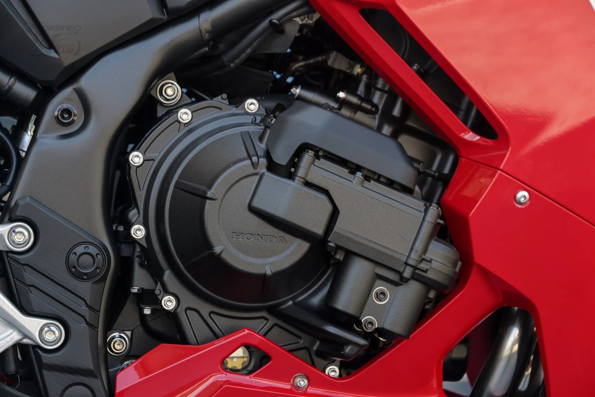Honda CBR500R E-Clutch 賽道實戰！黑科技賽道一樣好用嗎？1381|小老婆汽機車資訊網